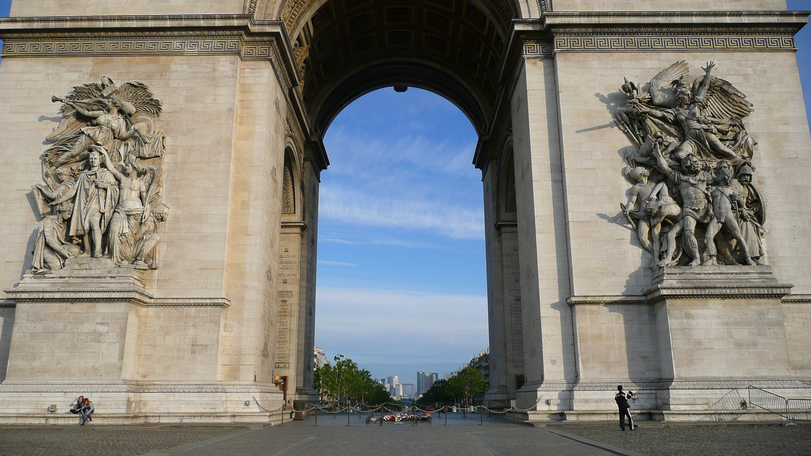 Picture France Paris Etoile and Arc de Triomphe 2007-06 4 - Tours Etoile and Arc de Triomphe