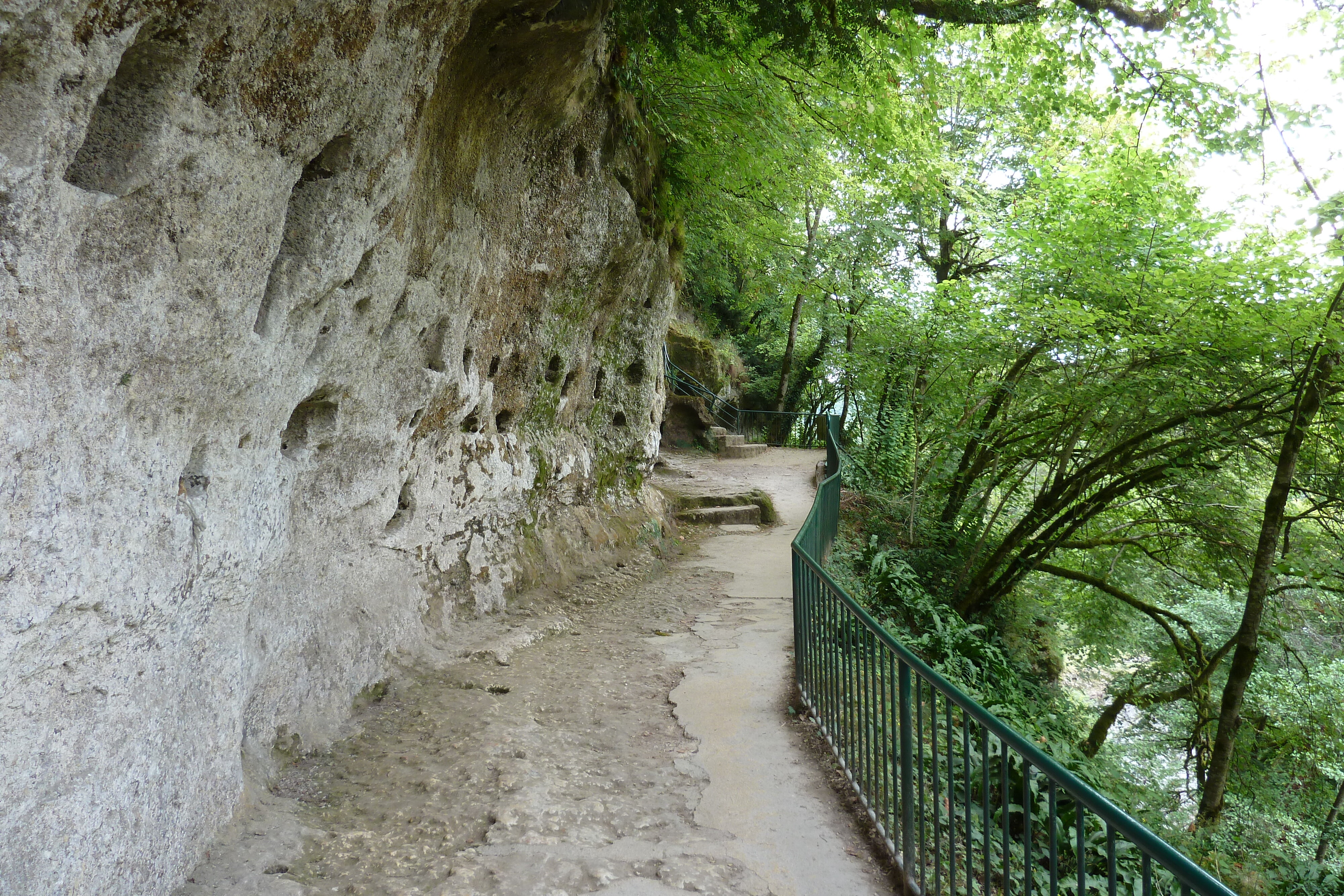 Picture France La Roque St Christophe 2010-08 50 - Recreation La Roque St Christophe