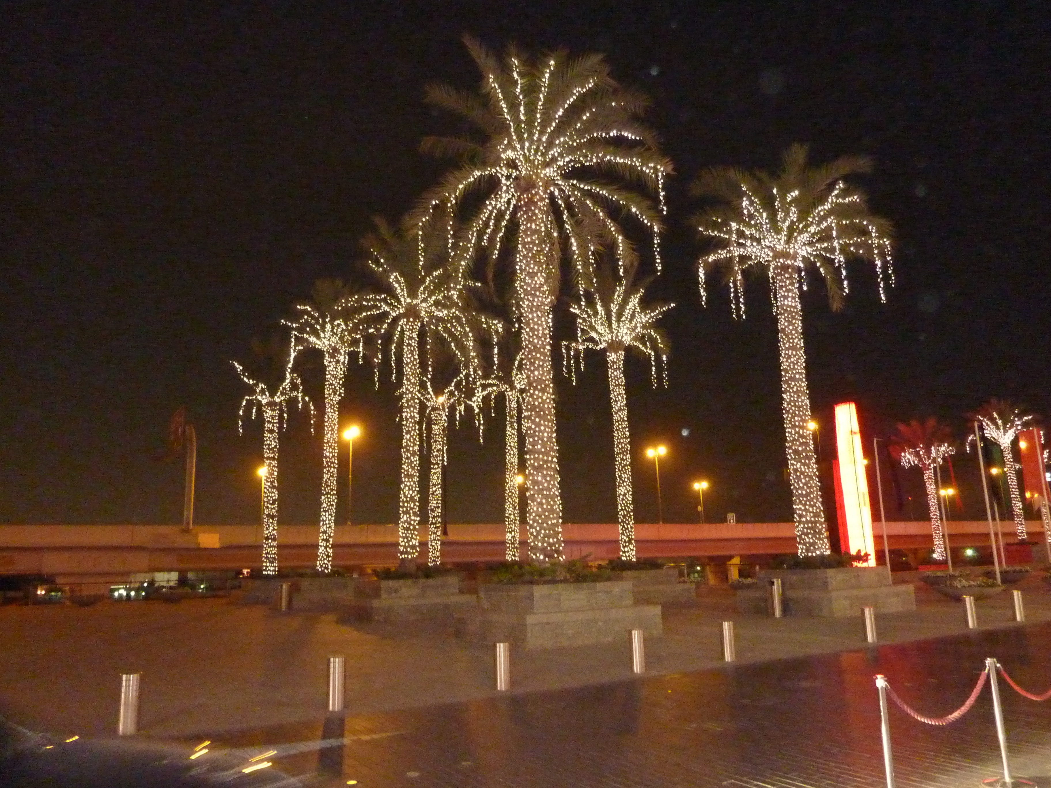 Picture United Arab Emirates Dubai The Dubai Mall 2009-12 57 - Journey The Dubai Mall