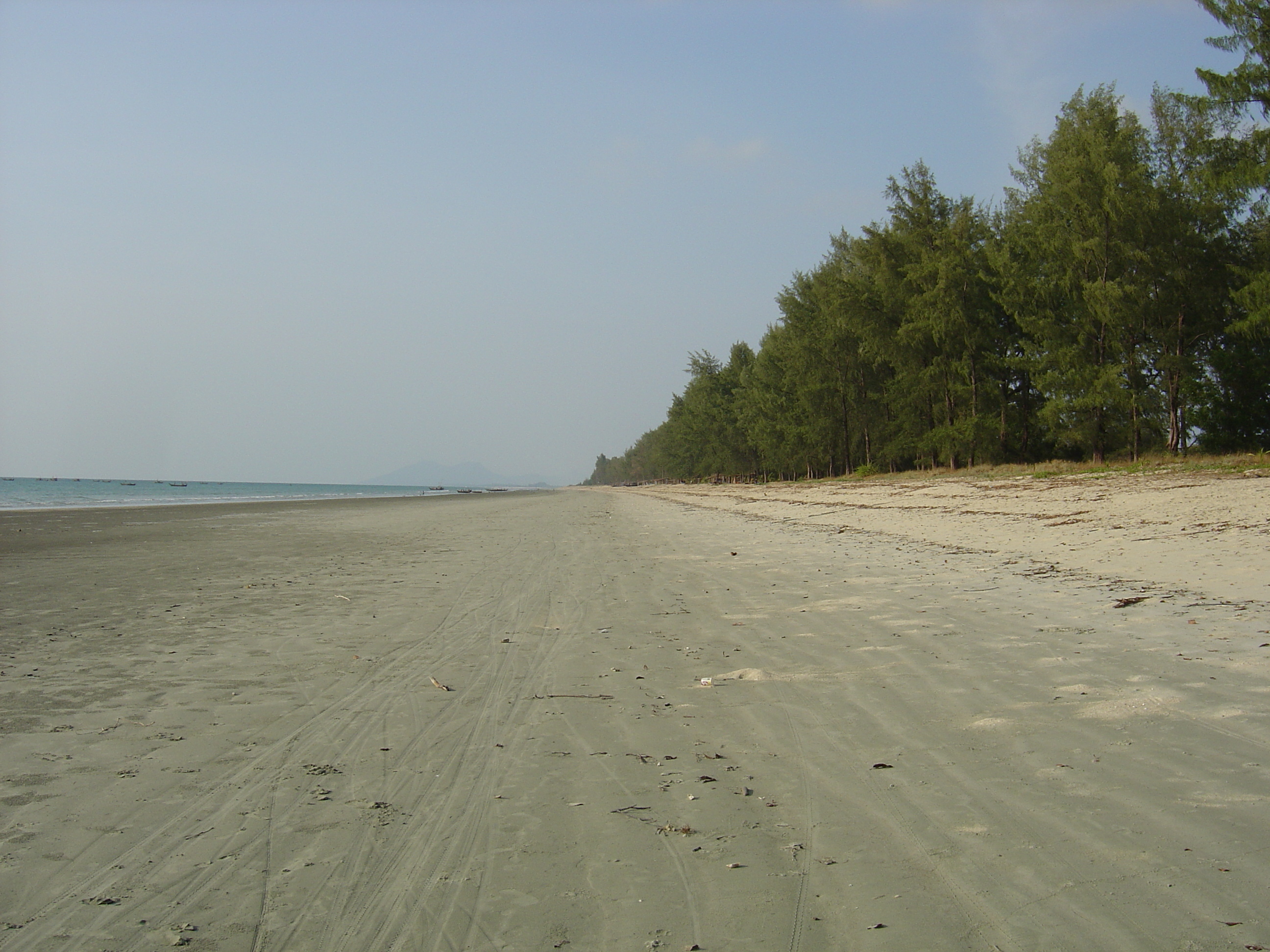 Picture Myanmar Maungmagan beach 2005-01 62 - Tours Maungmagan beach