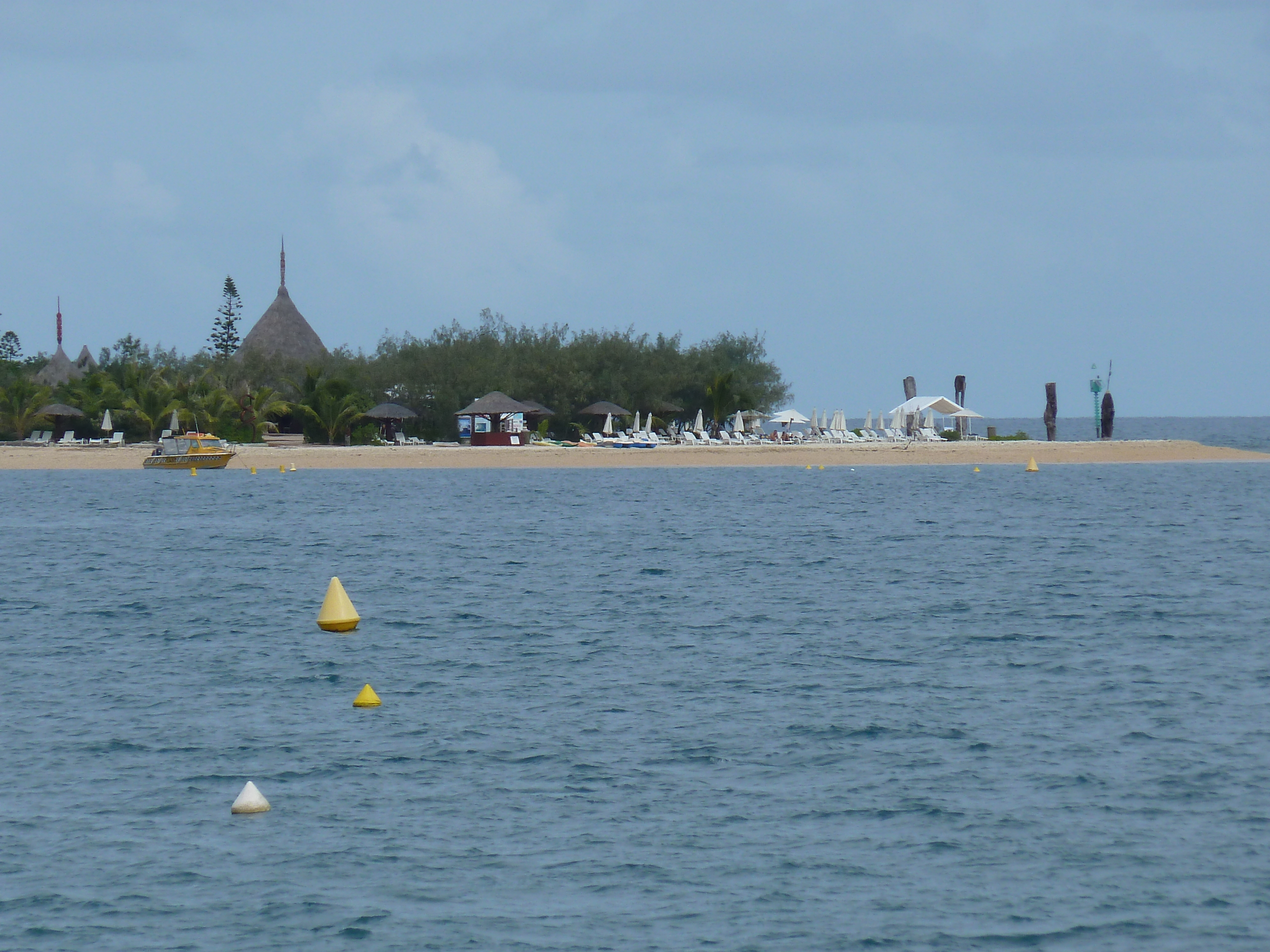 Picture New Caledonia Noumea Anse Vata 2010-05 20 - Tours Anse Vata