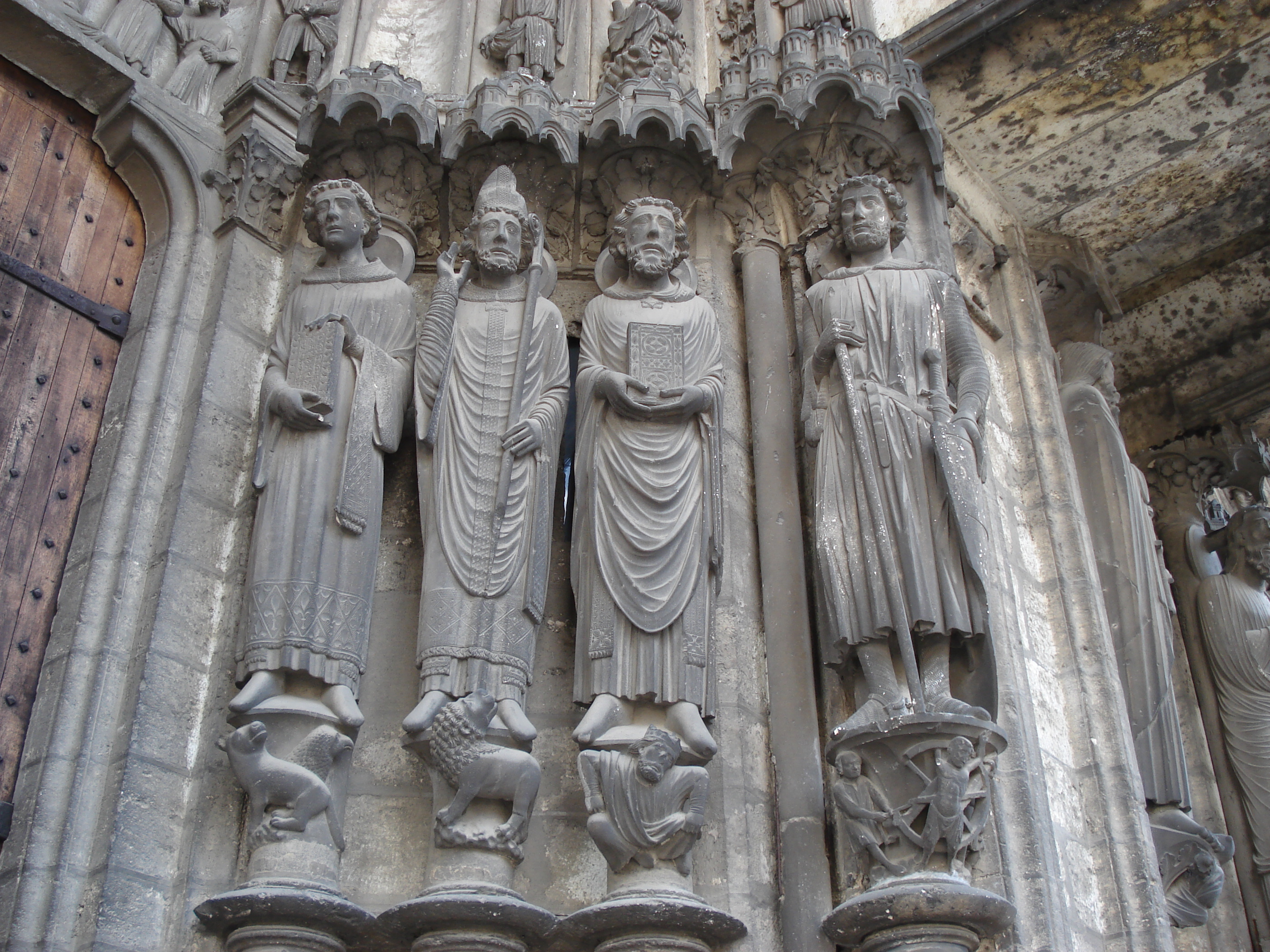 Picture France Chartres 2006-08 52 - Journey Chartres