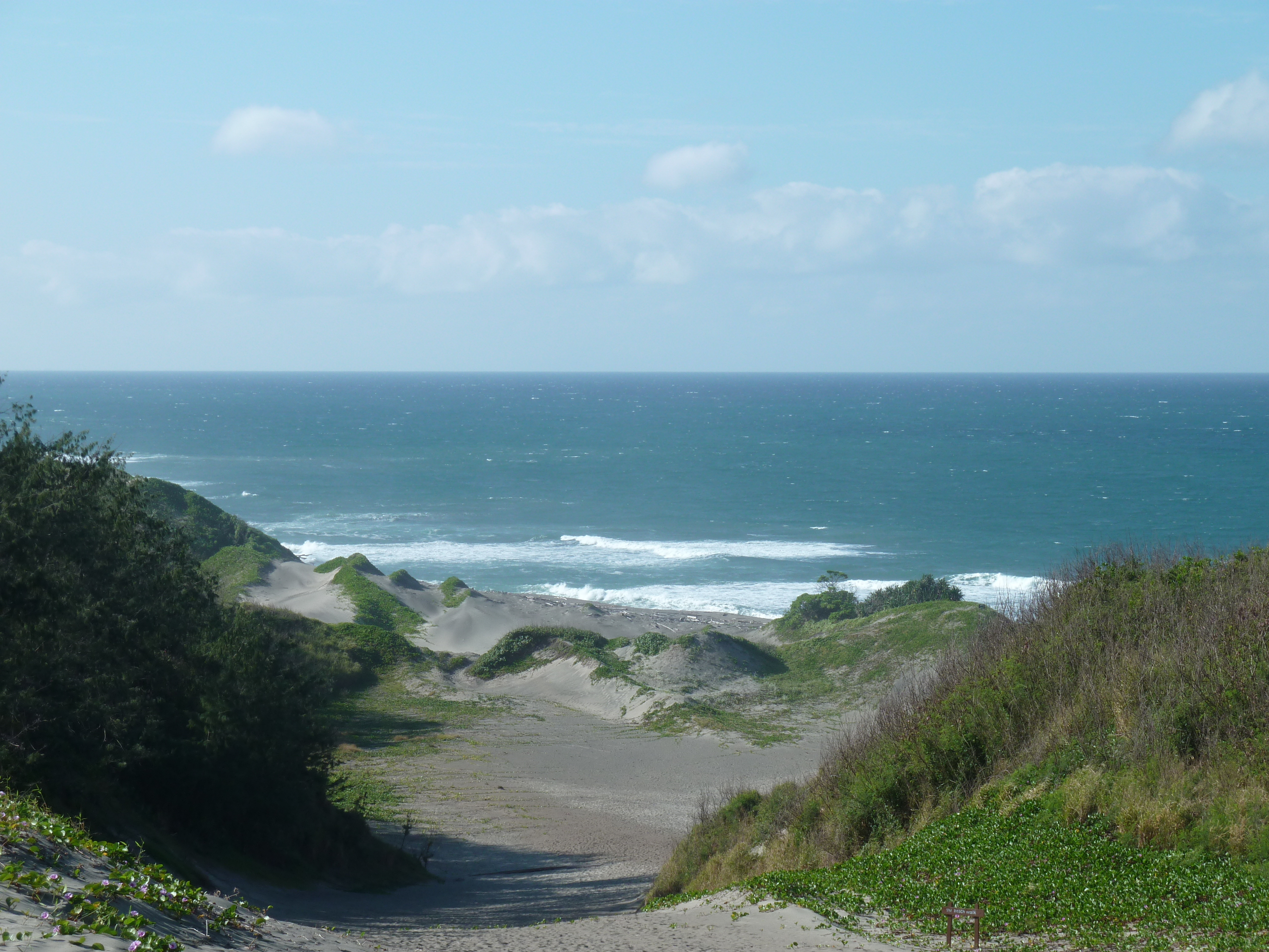 Picture Fiji Sigatoka sand dunes national park 2010-05 13 - Center Sigatoka sand dunes national park