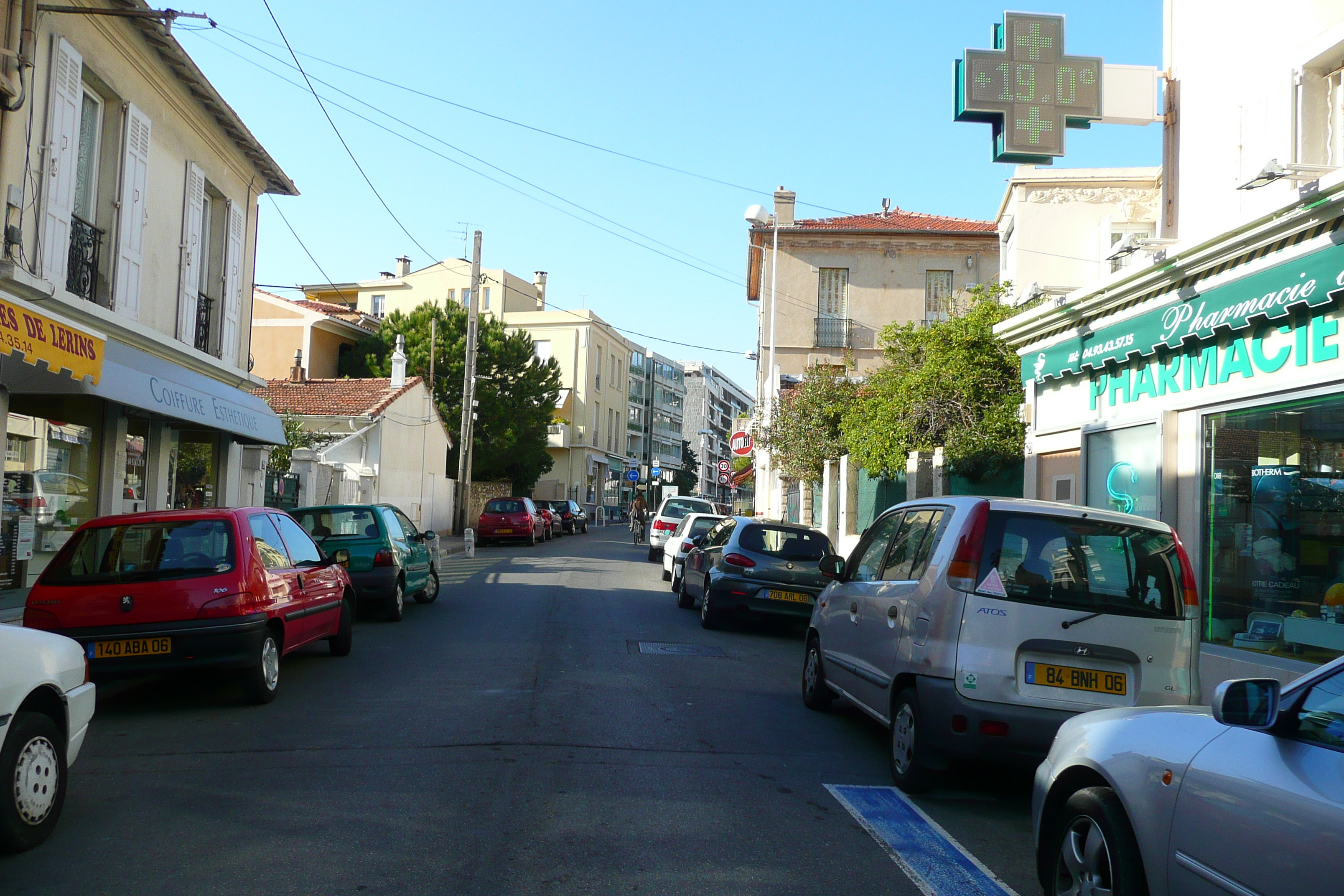 Picture France Cannes Avenue de Lerins 2008-03 13 - Center Avenue de Lerins