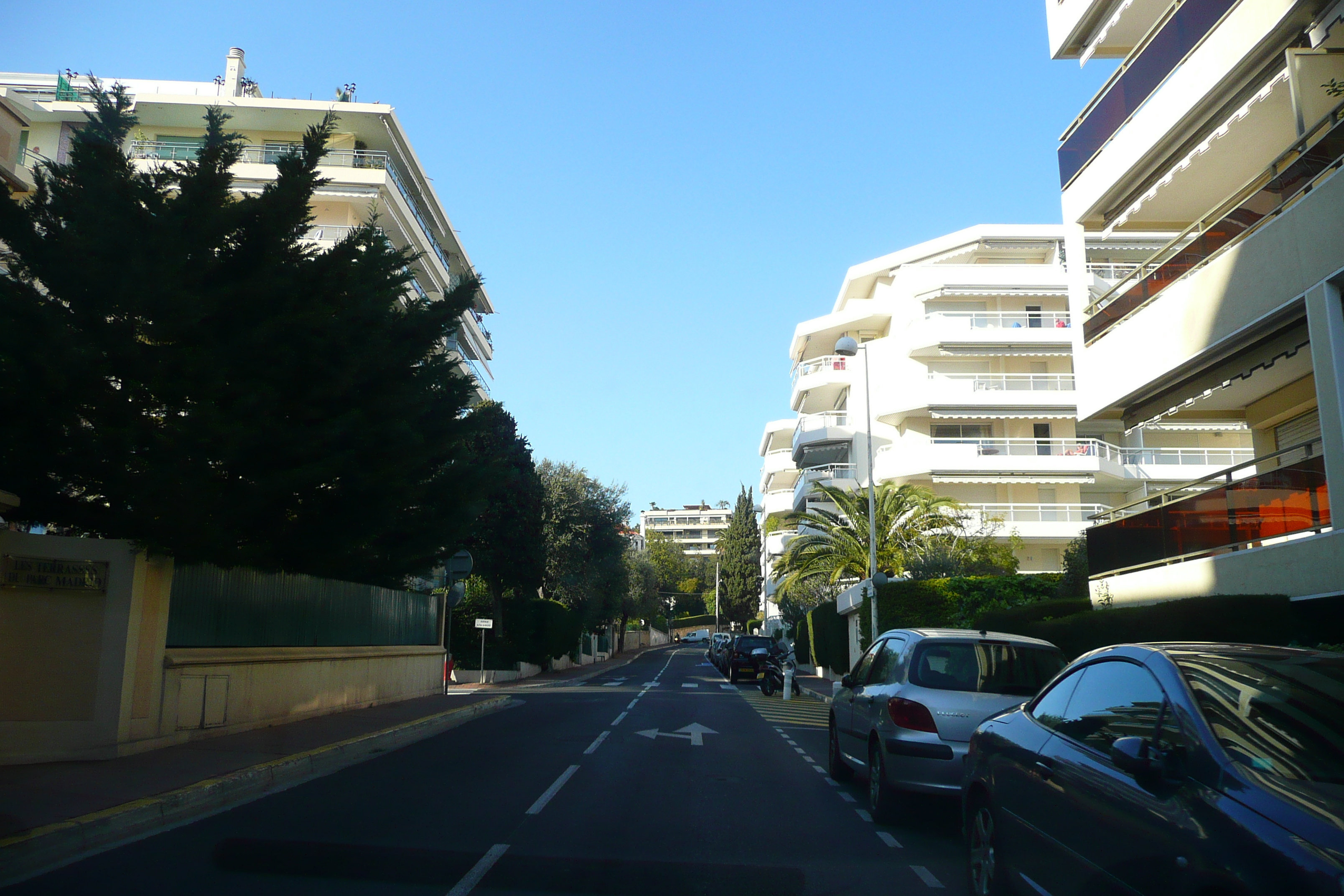 Picture France Cannes Avenue de Lerins 2008-03 5 - Journey Avenue de Lerins