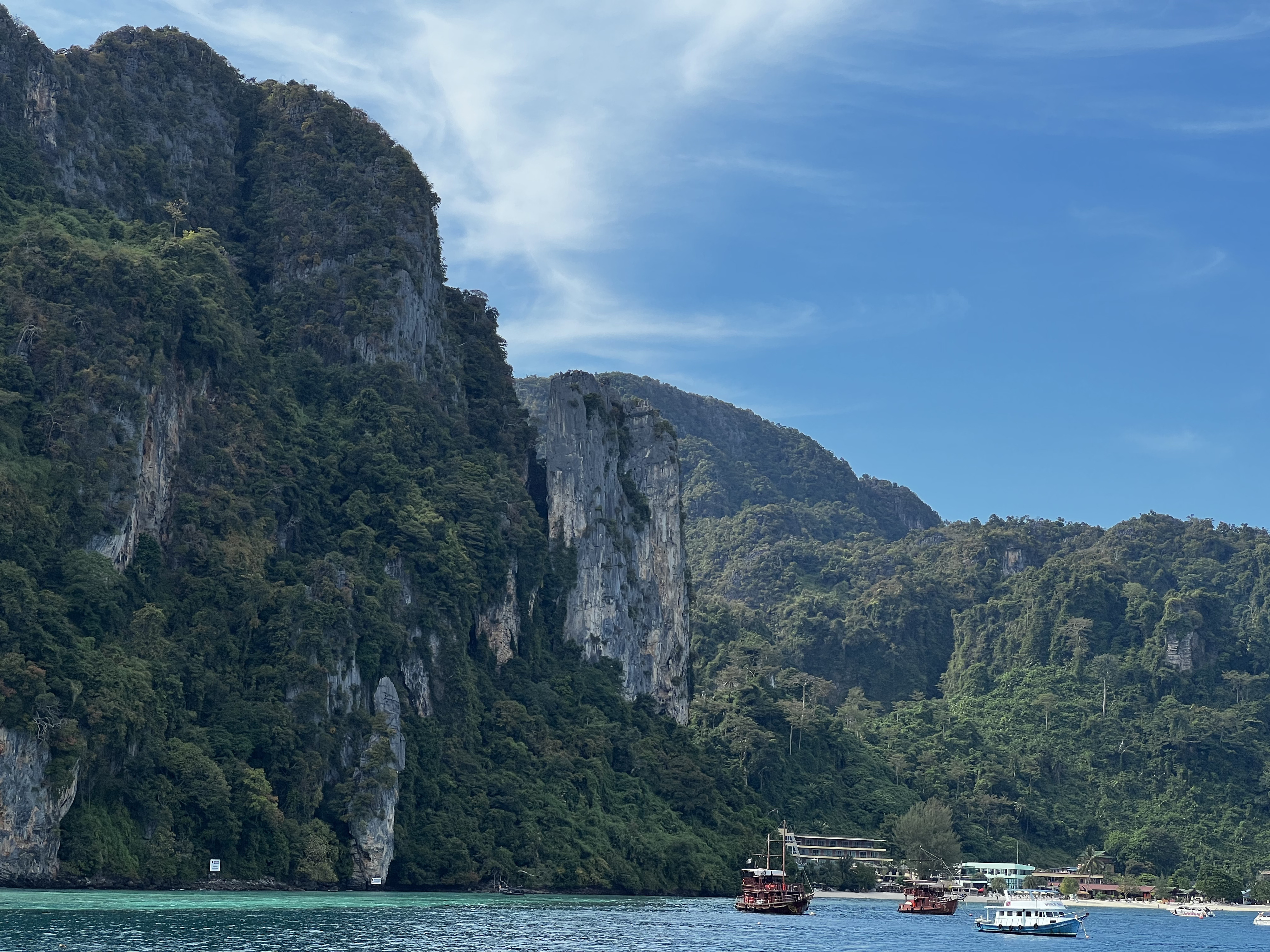 Picture Thailand Ko Phi Phi to Phuket Ferry 2021-12 29 - Recreation Ko Phi Phi to Phuket Ferry