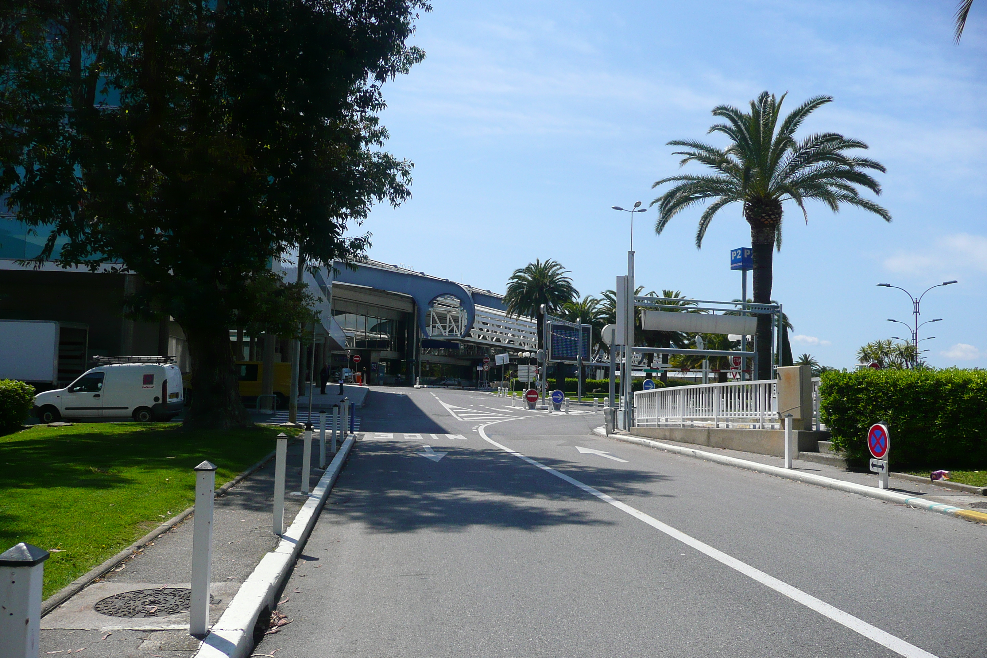 Picture France Nice Airport 2008-04 8 - Tour Nice Airport