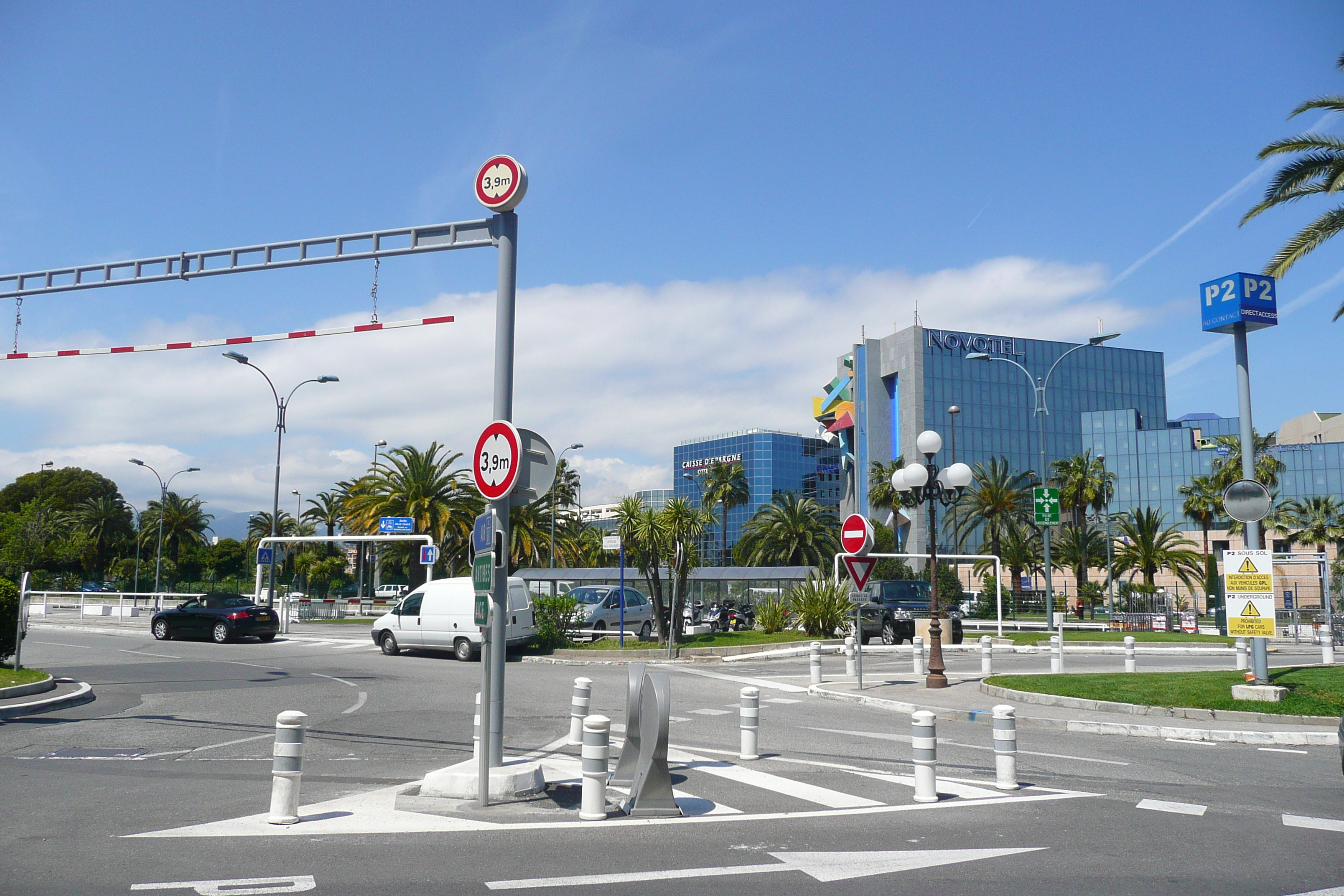 Picture France Nice Airport 2008-04 1 - Tours Nice Airport