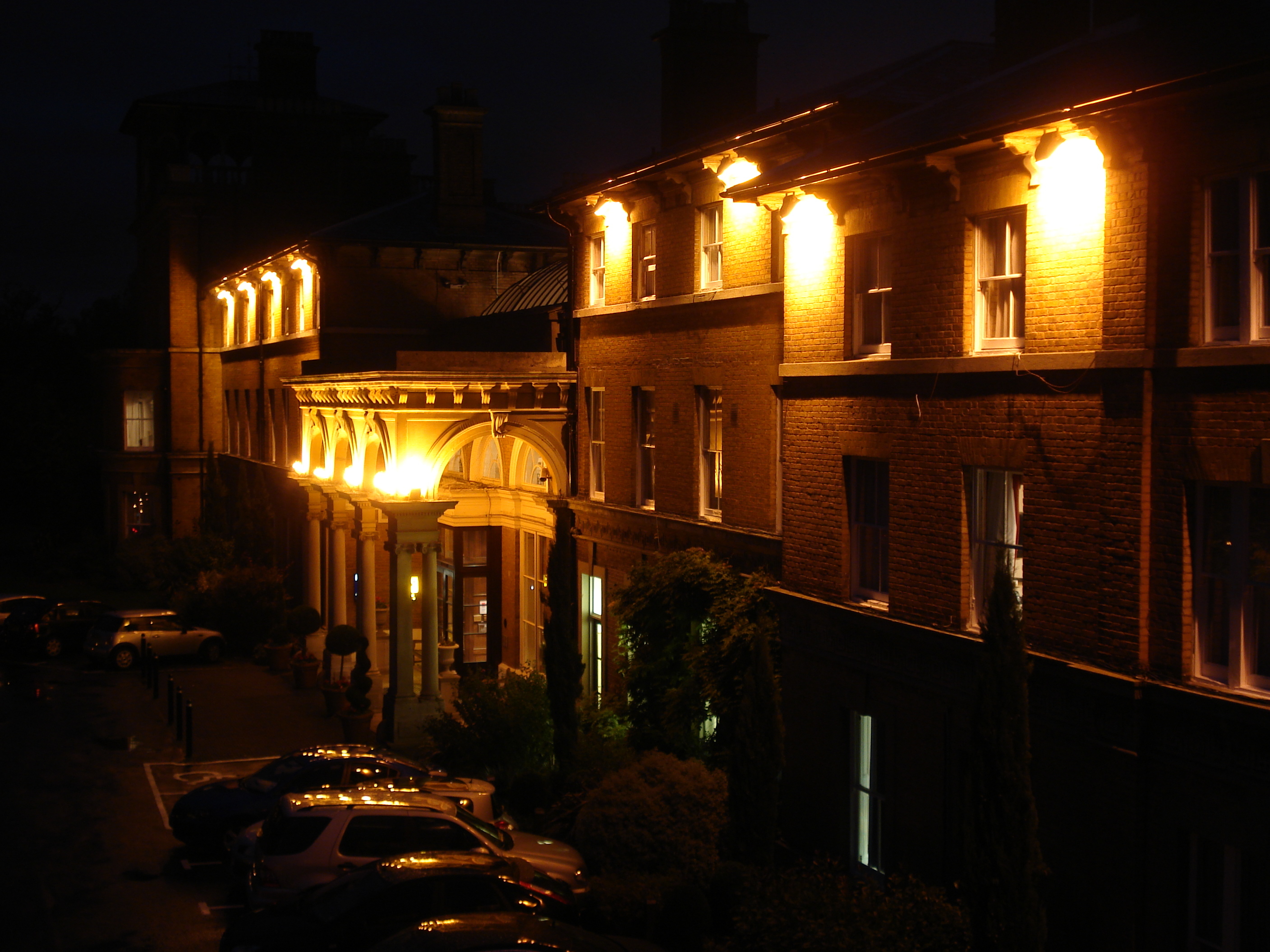 Picture United Kingdom Weybridge Oatlands Park Hotel 2006-10 16 - Journey Oatlands Park Hotel