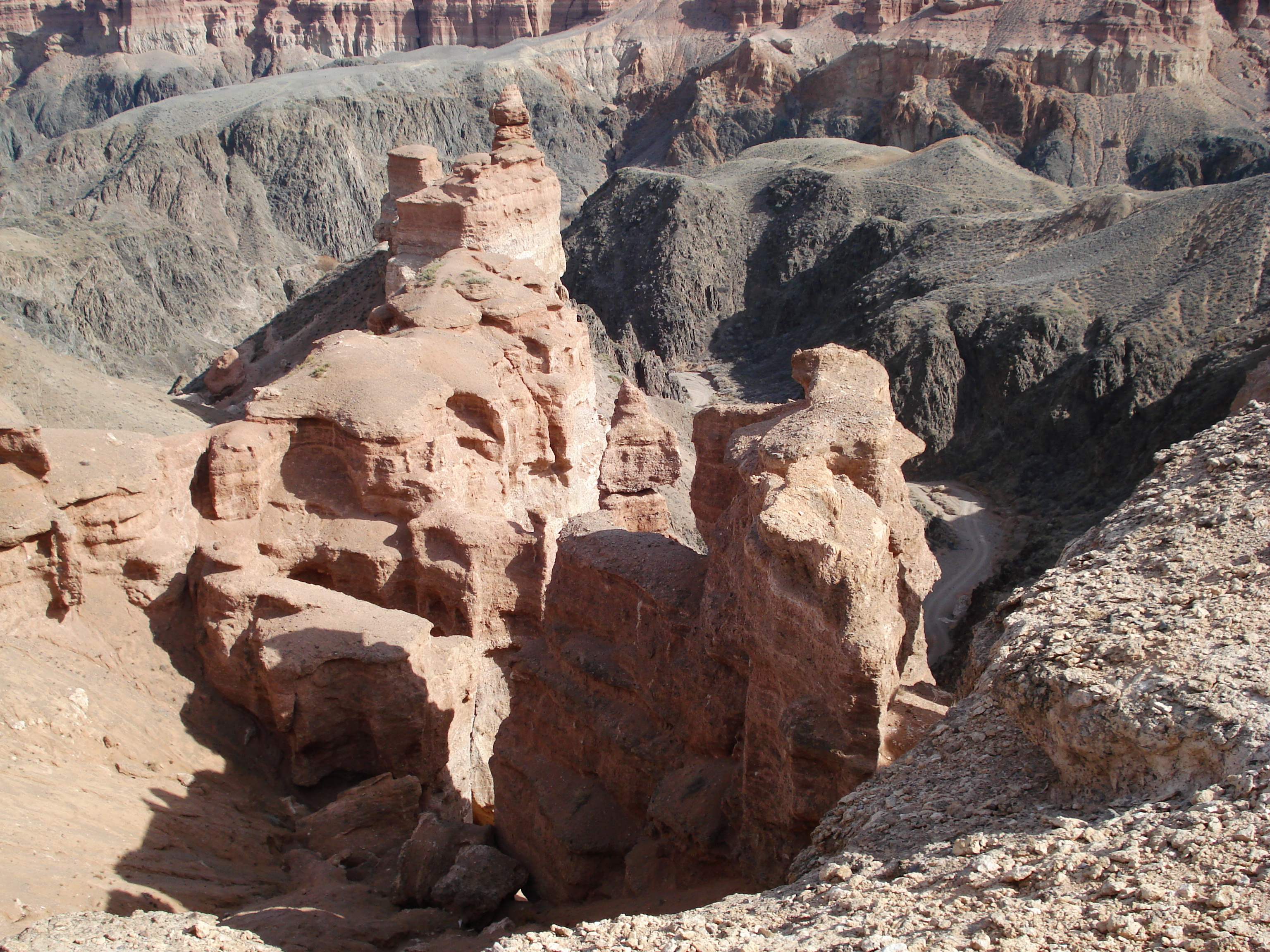 Picture Kazakhstan Charyn Canyon 2007-03 107 - Center Charyn Canyon