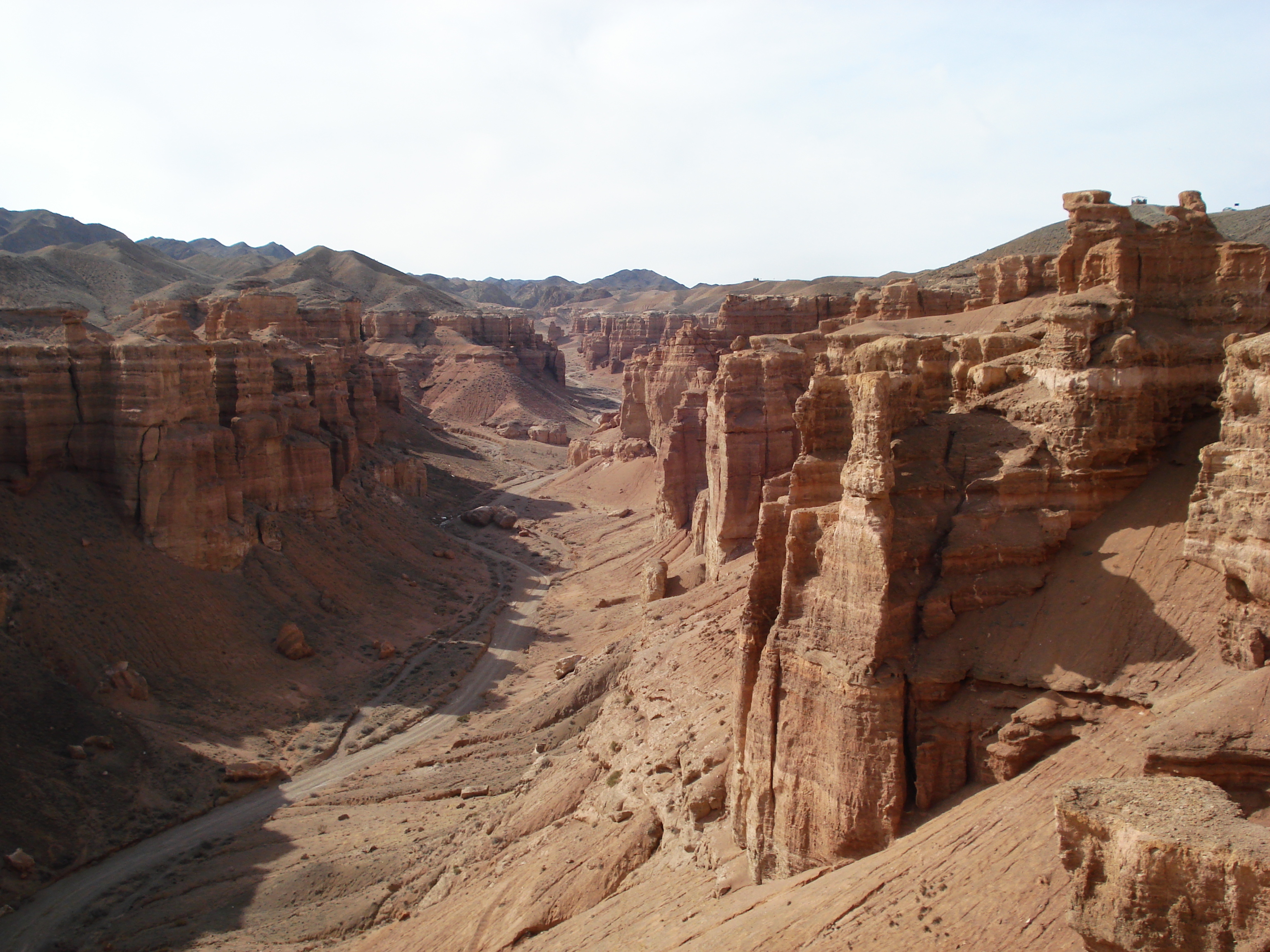 Picture Kazakhstan Charyn Canyon 2007-03 127 - Recreation Charyn Canyon