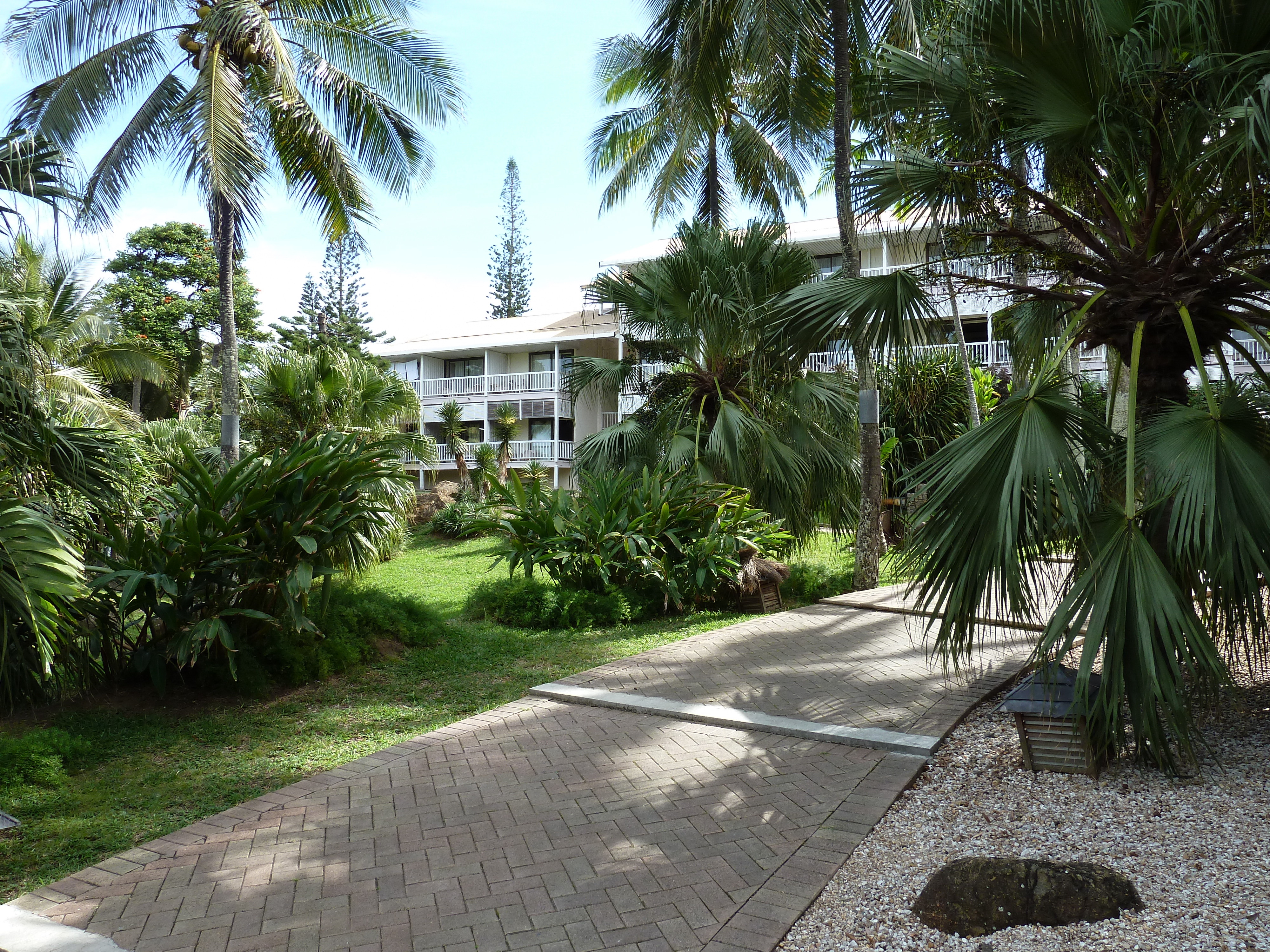 Picture New Caledonia Le Surf Hotel Noumea 2010-05 25 - Tour Le Surf Hotel Noumea