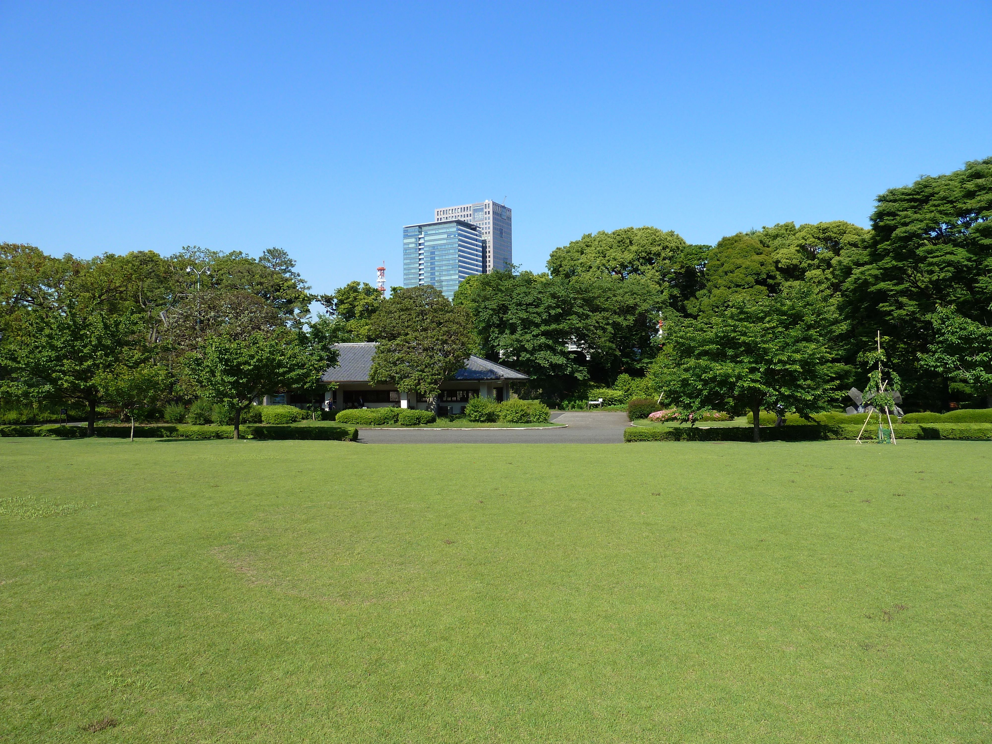 Picture Japan Tokyo Imperial Palace 2010-06 80 - Center Imperial Palace