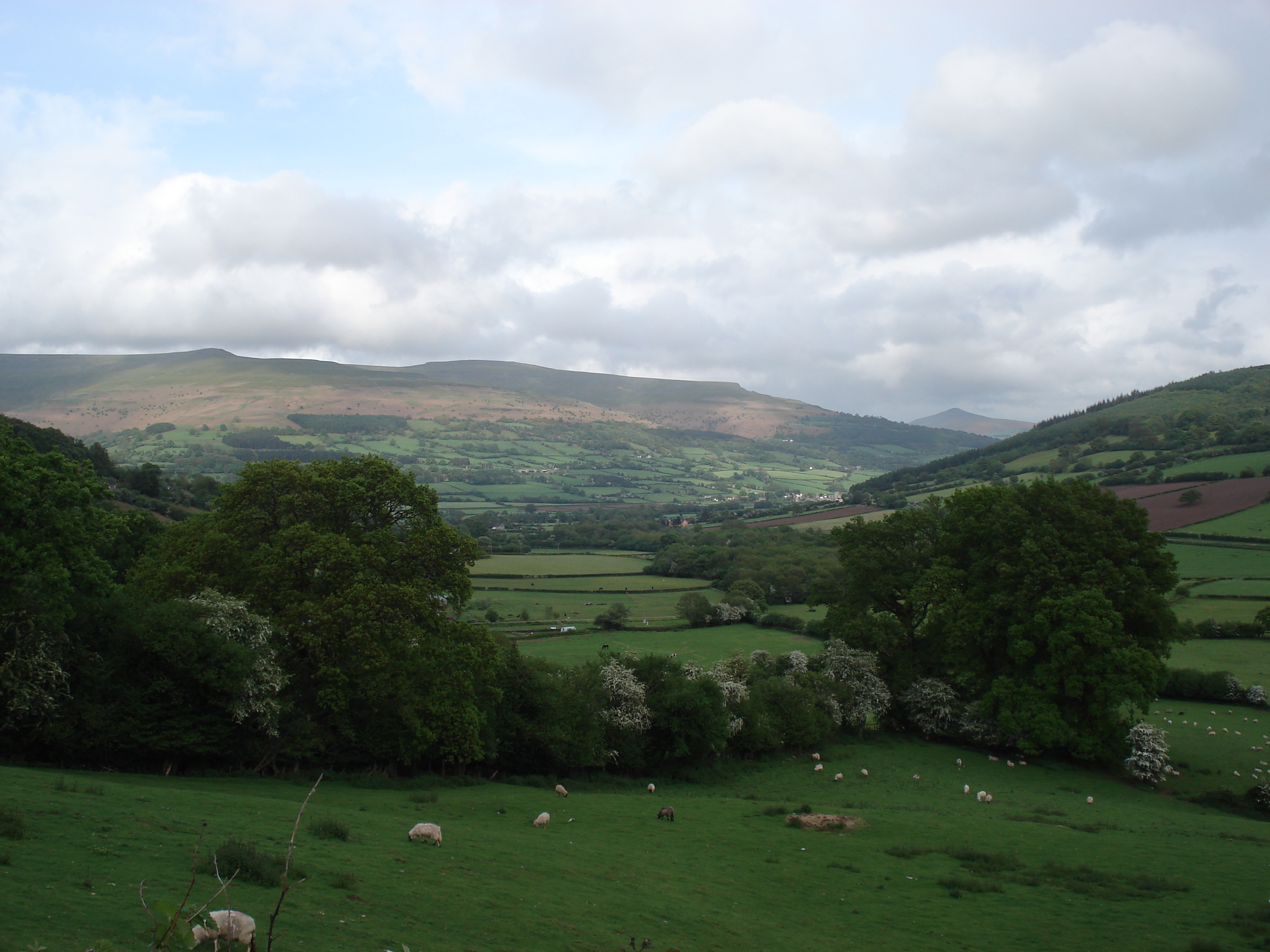 Picture United Kingdom Brecon Beacons National Parc 2006-05 65 - History Brecon Beacons National Parc