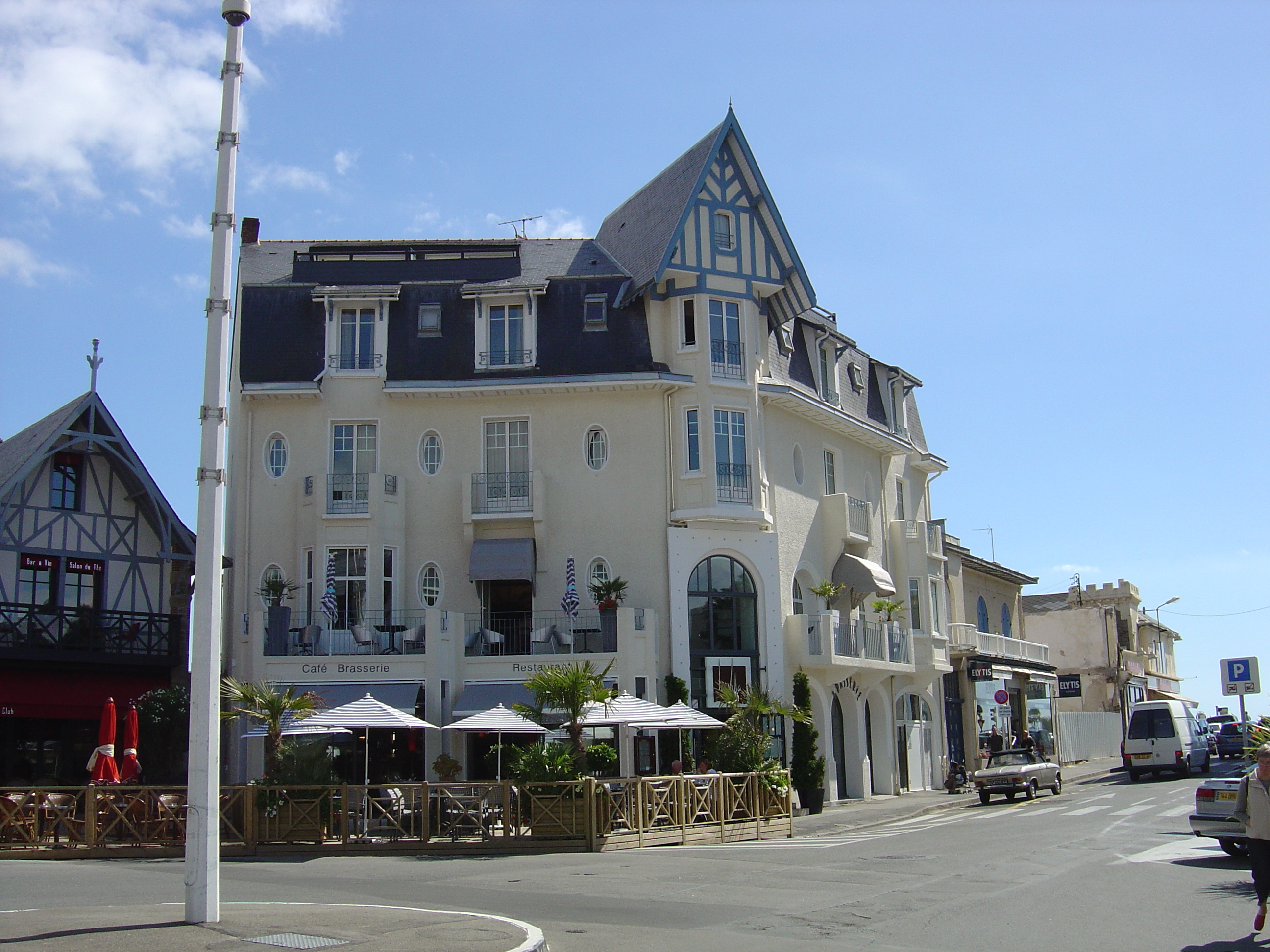 Picture France La Baule 2004-08 12 - Tour La Baule