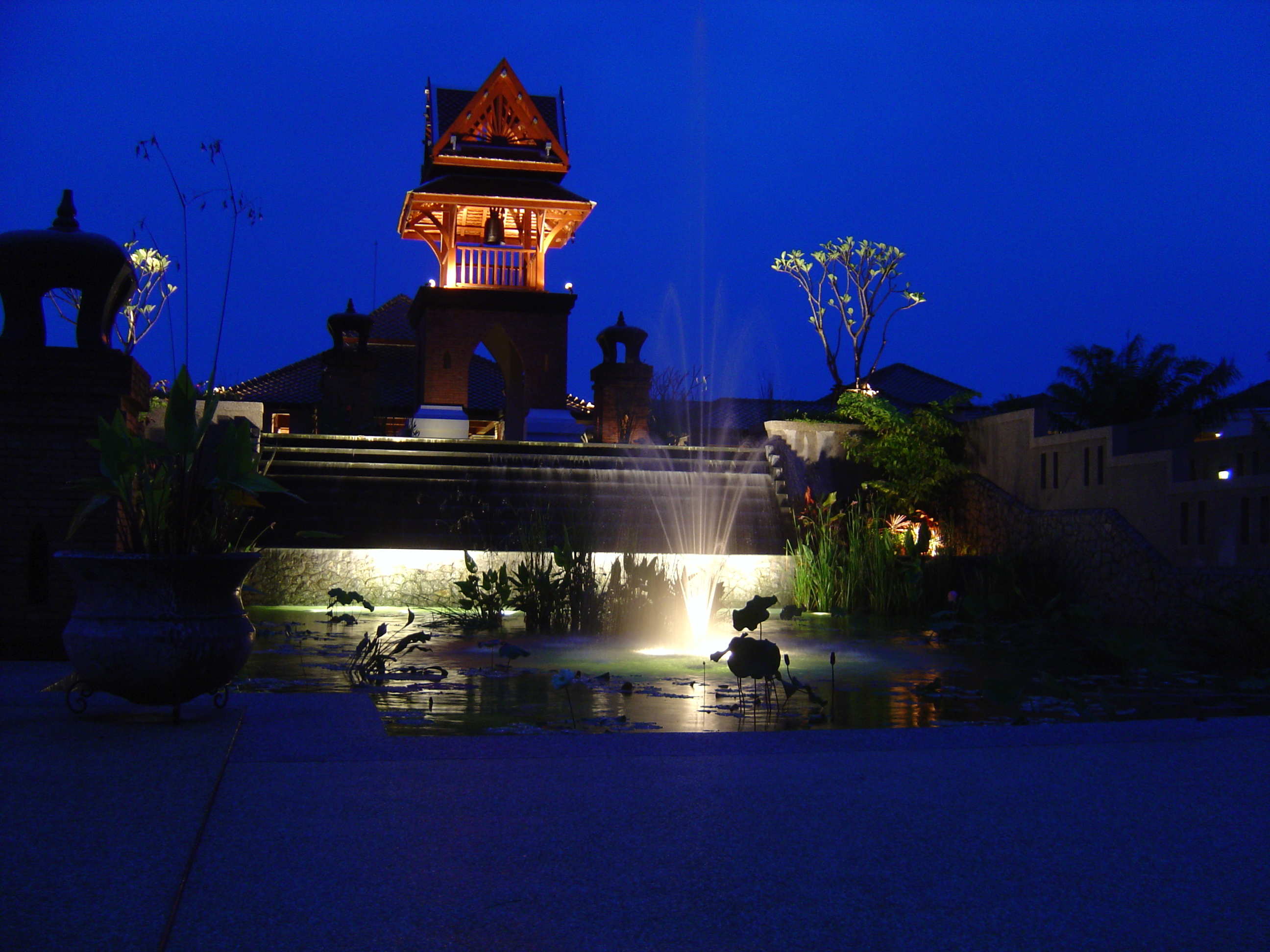 Picture Thailand Khao Lak Meridien Khao Lak Hotel By Night 2005-12 24 - Discovery By Night