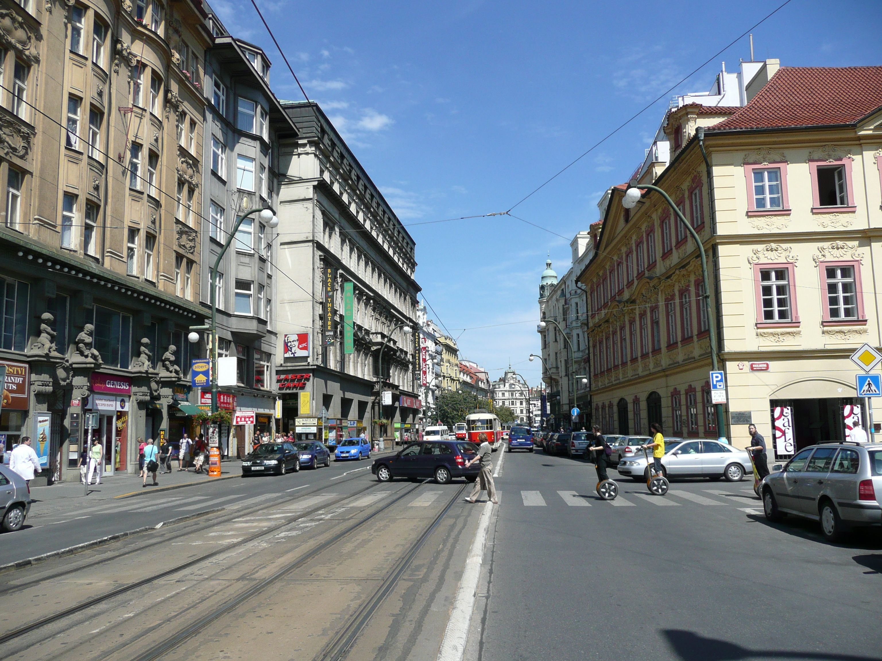 Picture Czech Republic Prague Narodni 2007-07 21 - Discovery Narodni