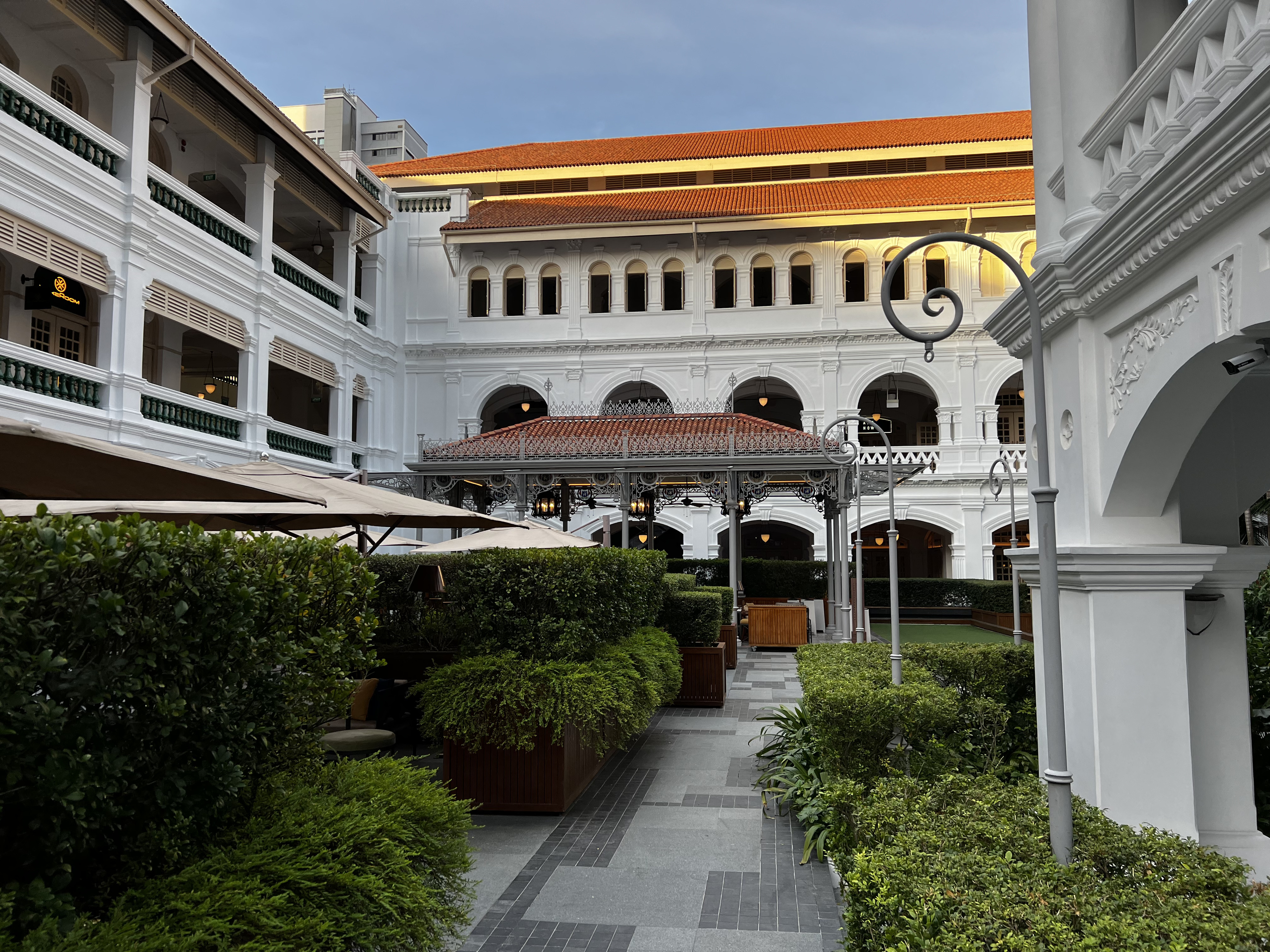 Picture Singapore Raffles Hotel Singapore 2023-01 5 - Center Raffles Hotel Singapore