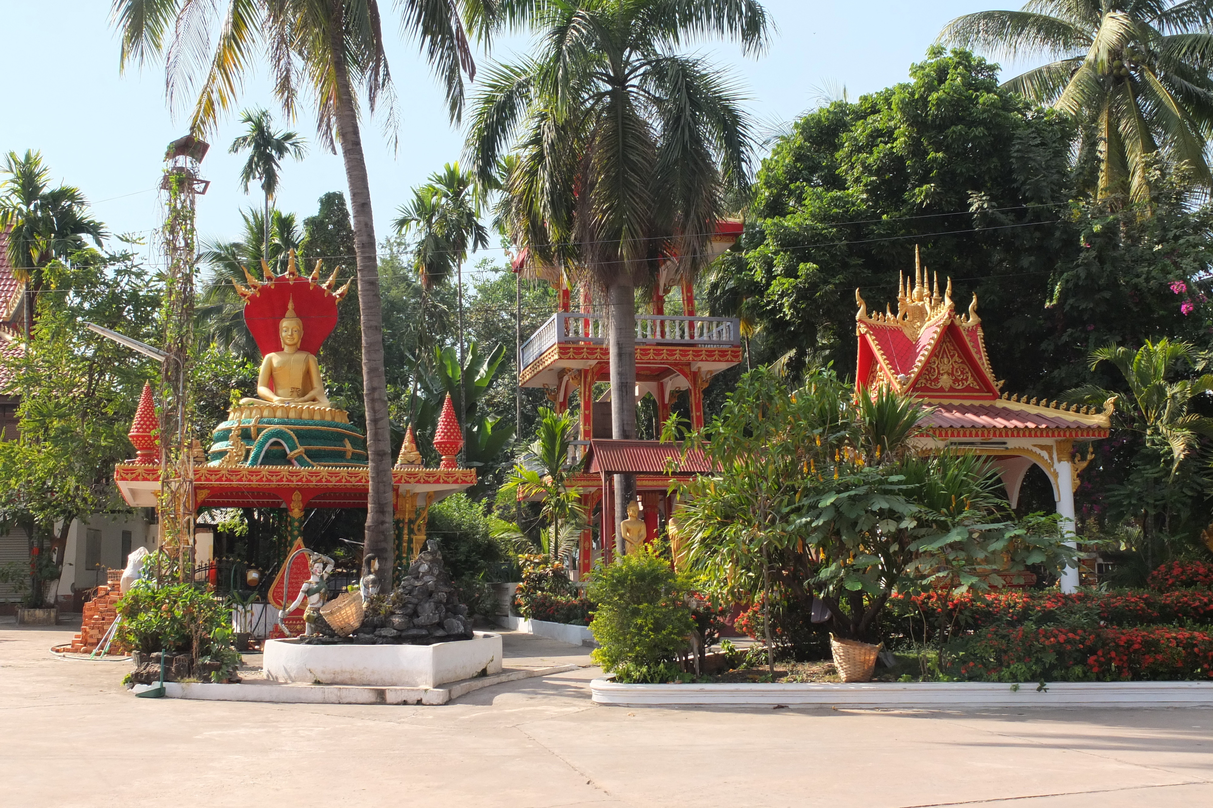 Picture Laos Vientiane 2012-12 285 - Center Vientiane