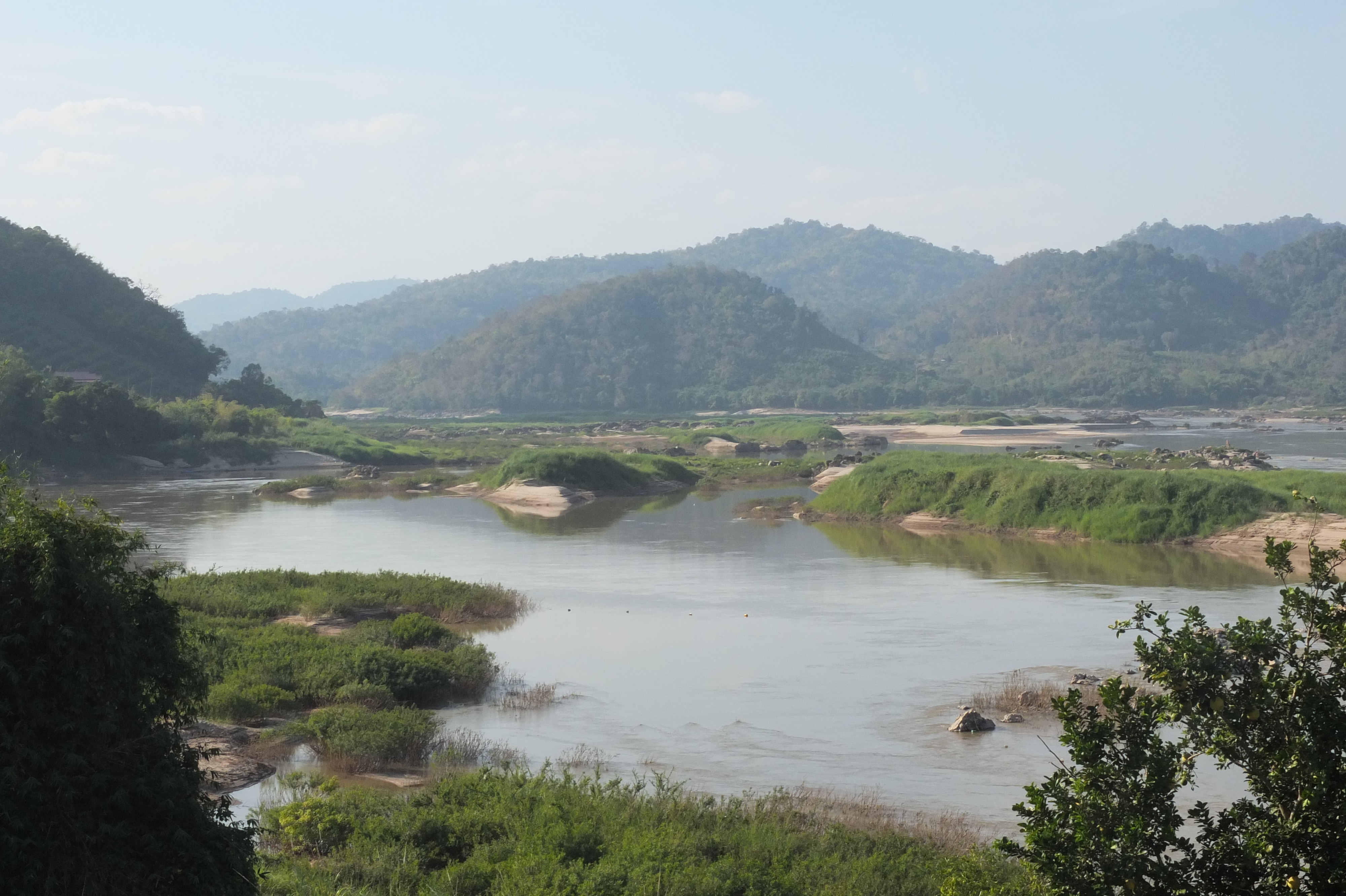 Picture Thailand Mekong river 2012-12 1 - Center Mekong river