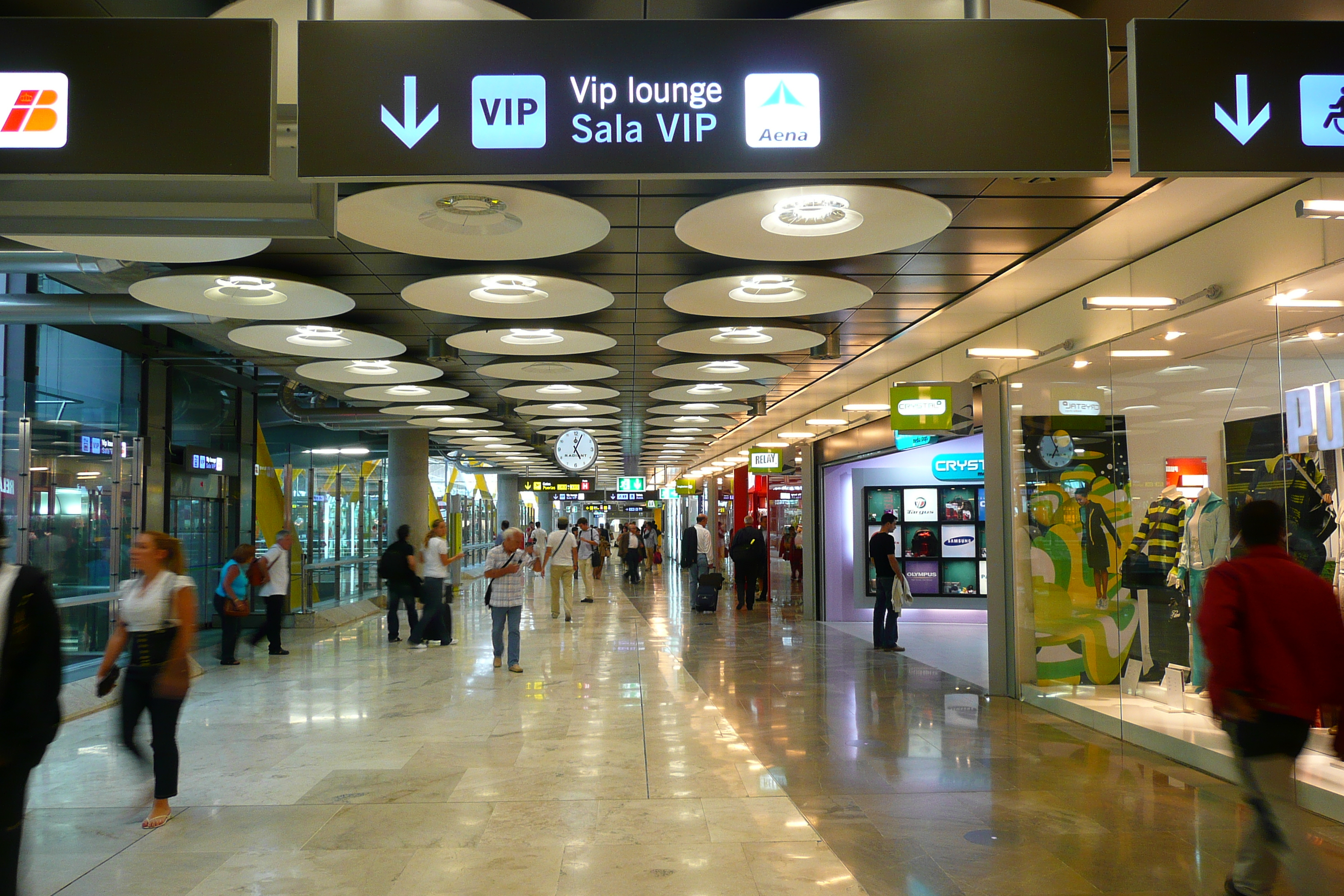 Picture Spain Madrid Barajas Airport 2007-09 1 - Discovery Barajas Airport