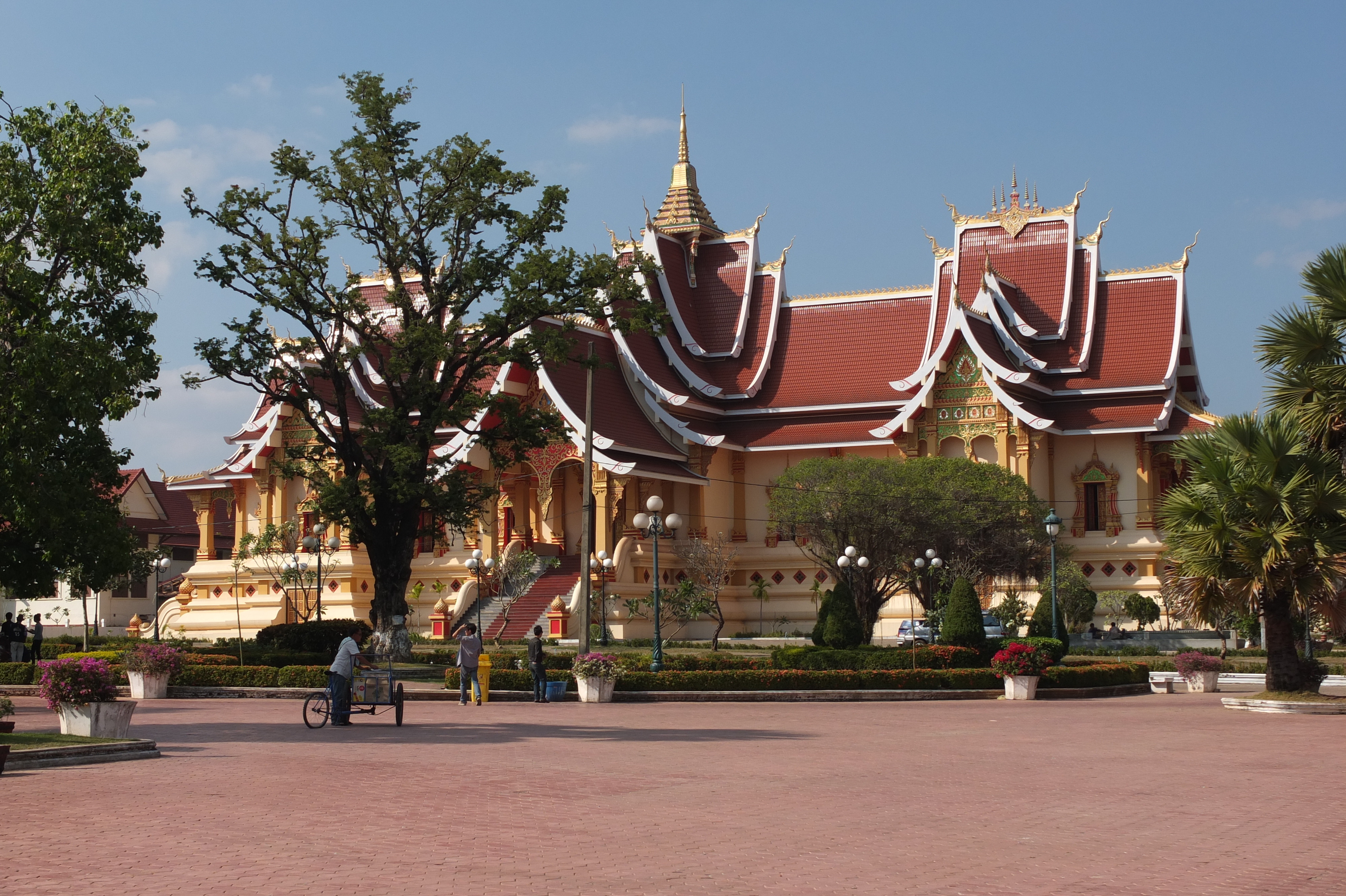 Picture Laos Vientiane 2012-12 353 - Center Vientiane