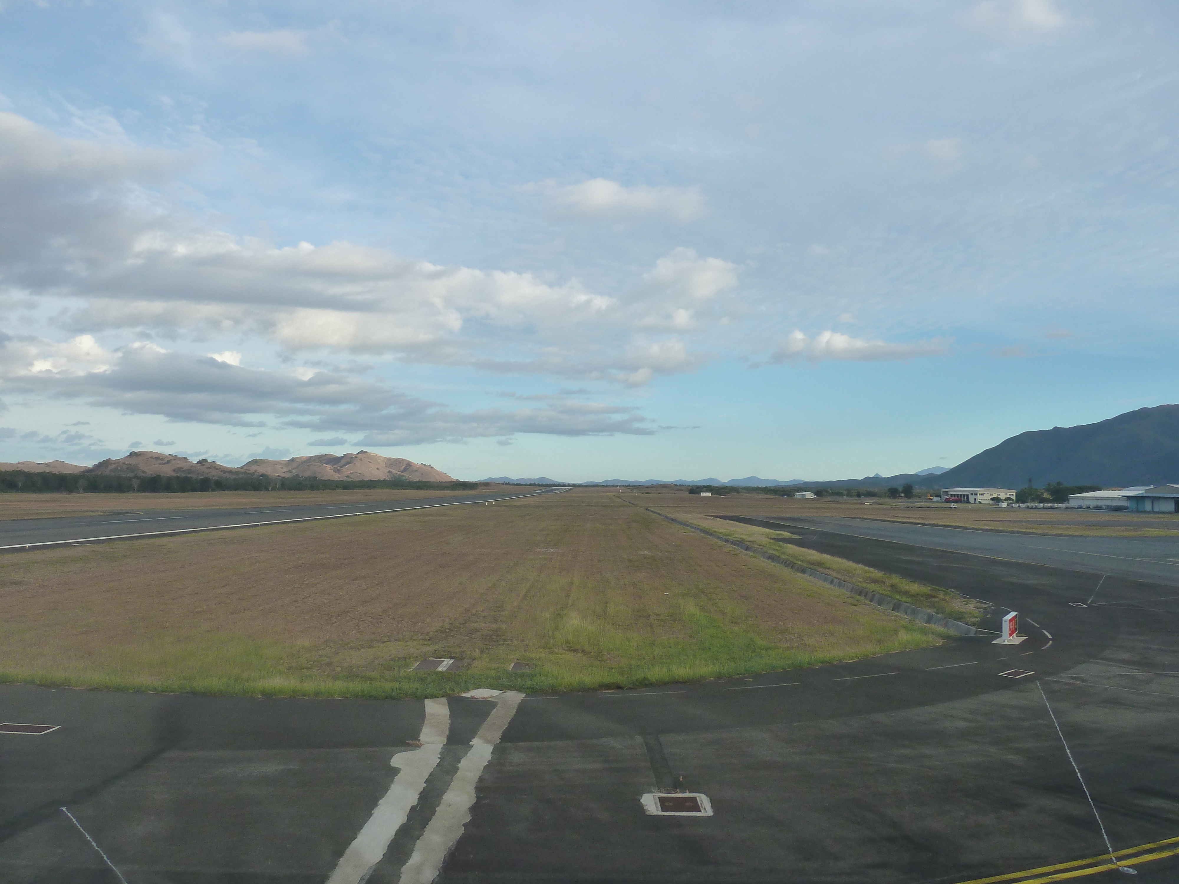 Picture New Caledonia From the Sky 2010-05 33 - Center From the Sky