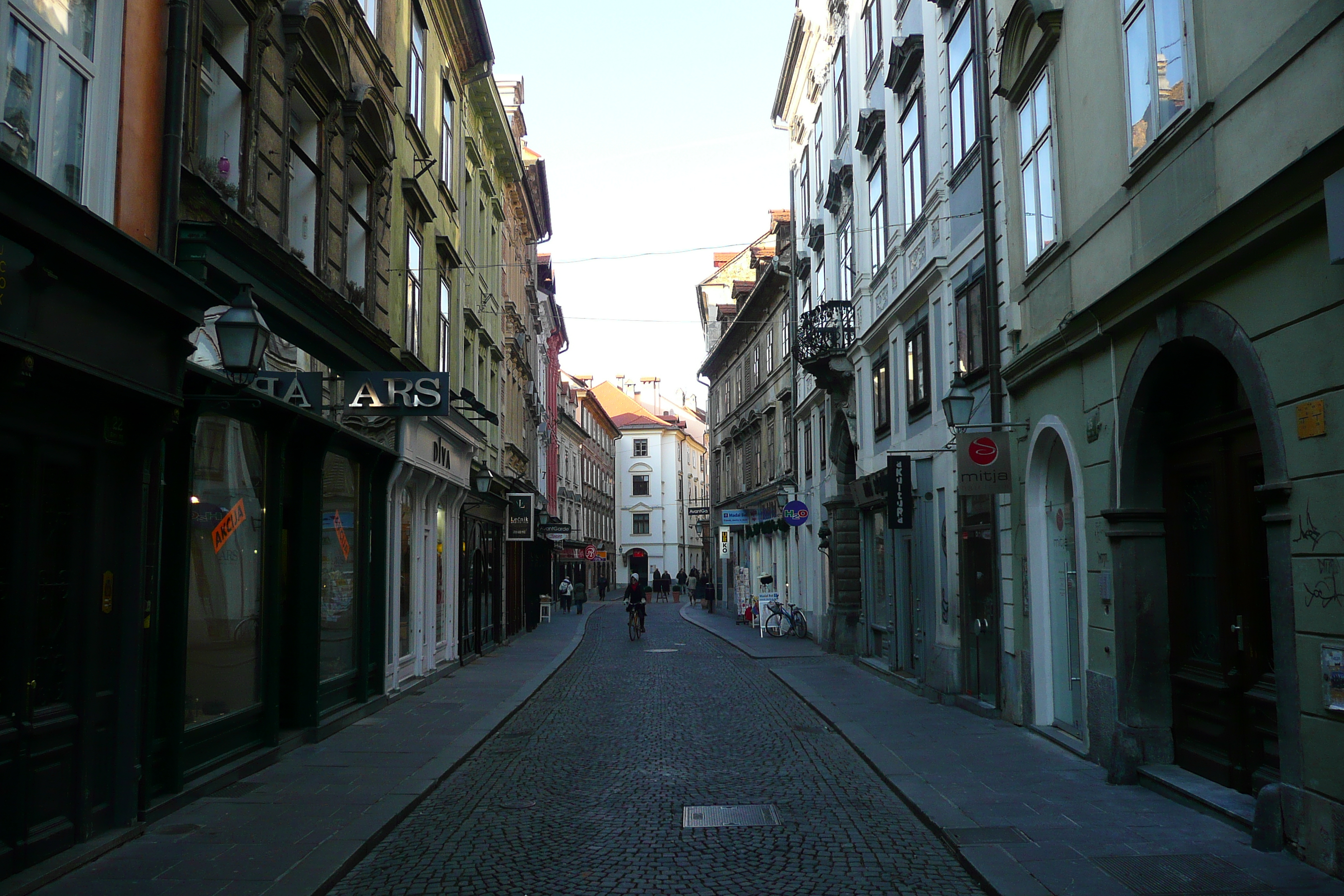 Picture Slovenia Ljubljana Historic Centre 2008-01 43 - Tour Historic Centre