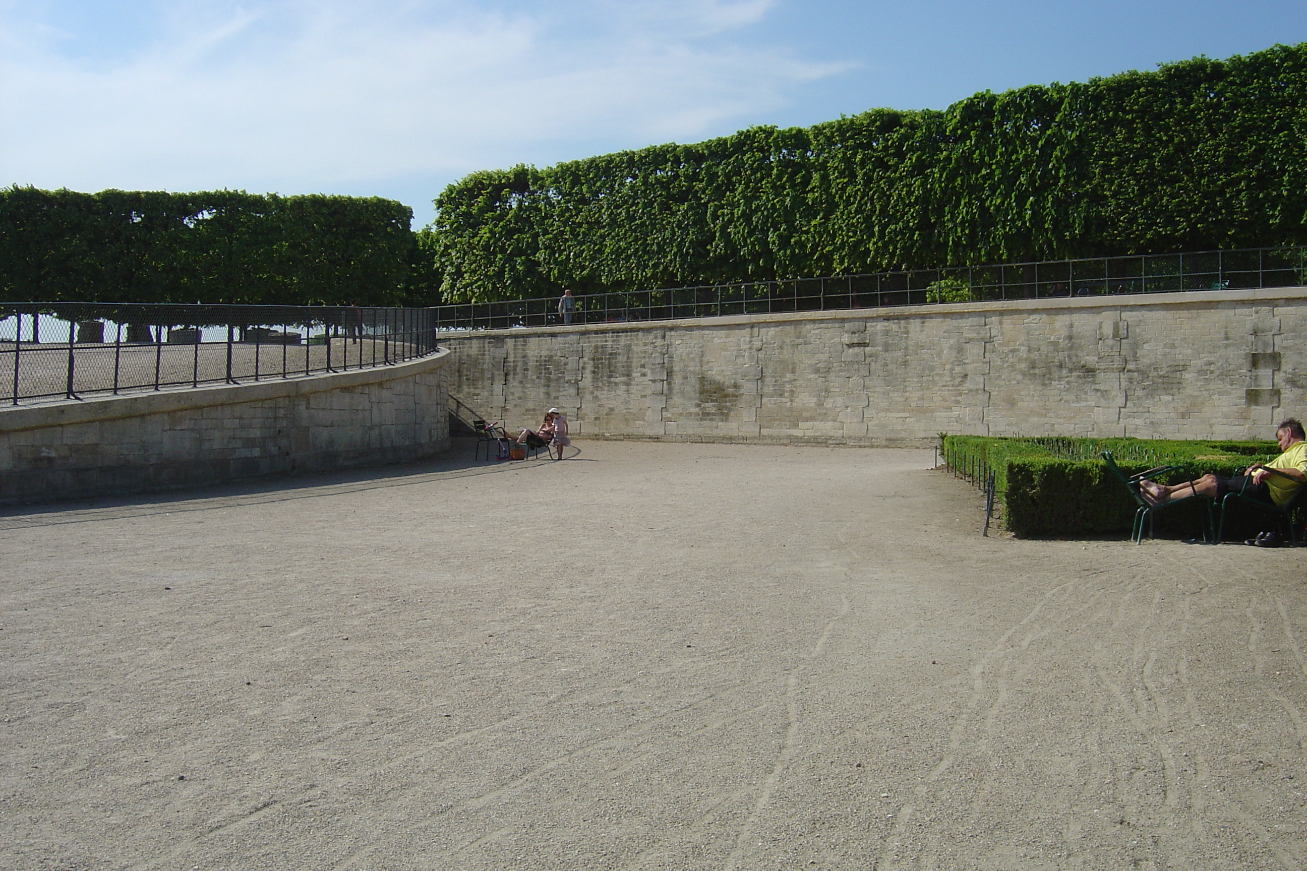 Picture France Paris Garden of Tuileries 2007-05 142 - Recreation Garden of Tuileries