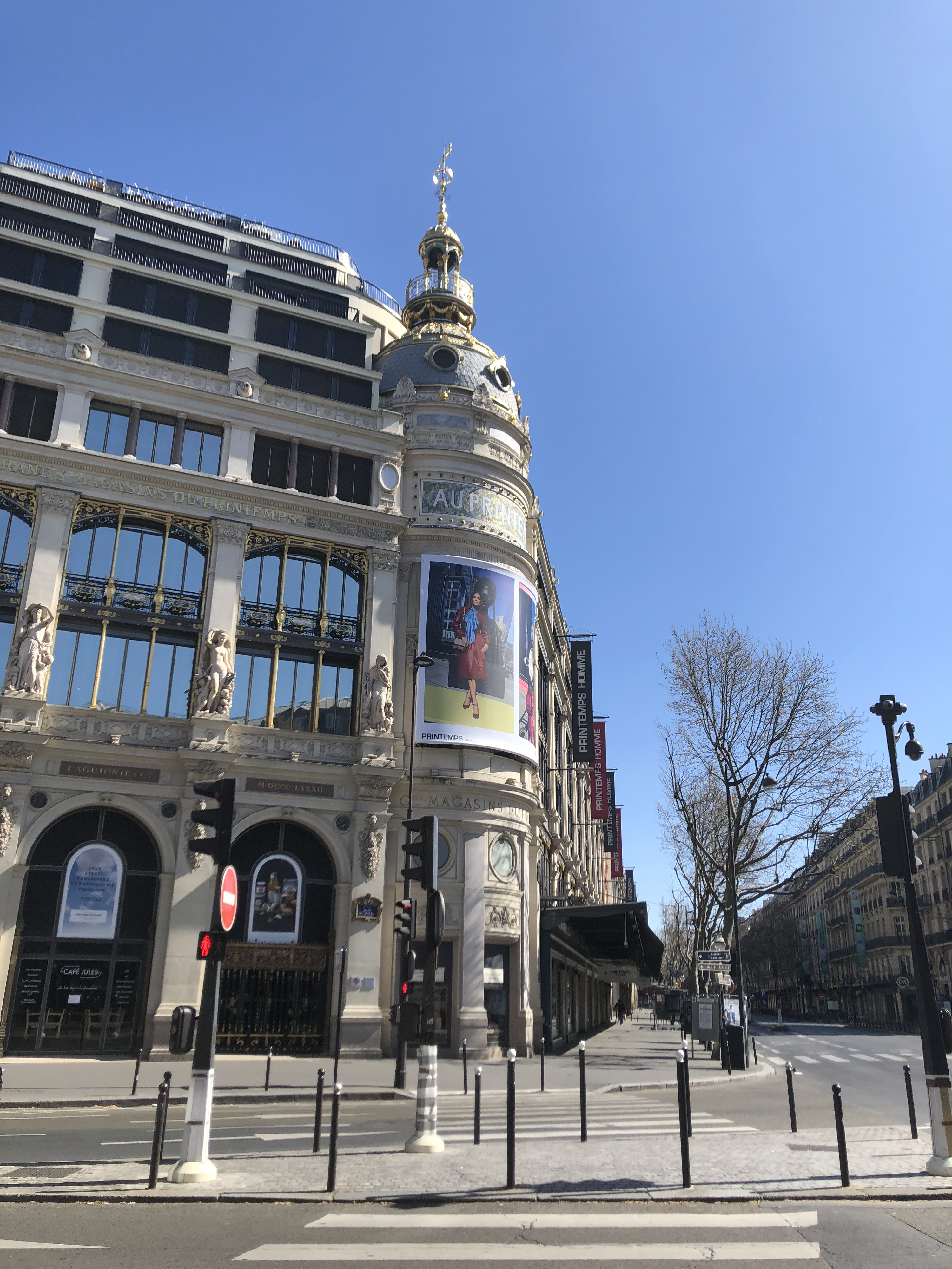 Picture France Paris lockdown 2020-03 202 - Tour Paris lockdown