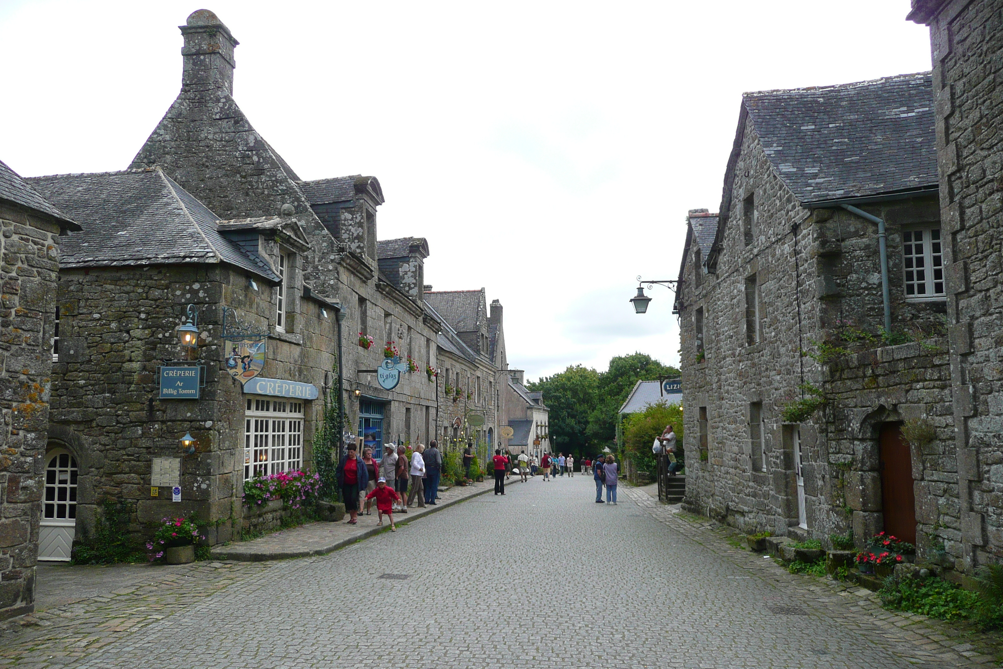 Picture France Locronan 2008-07 63 - Journey Locronan