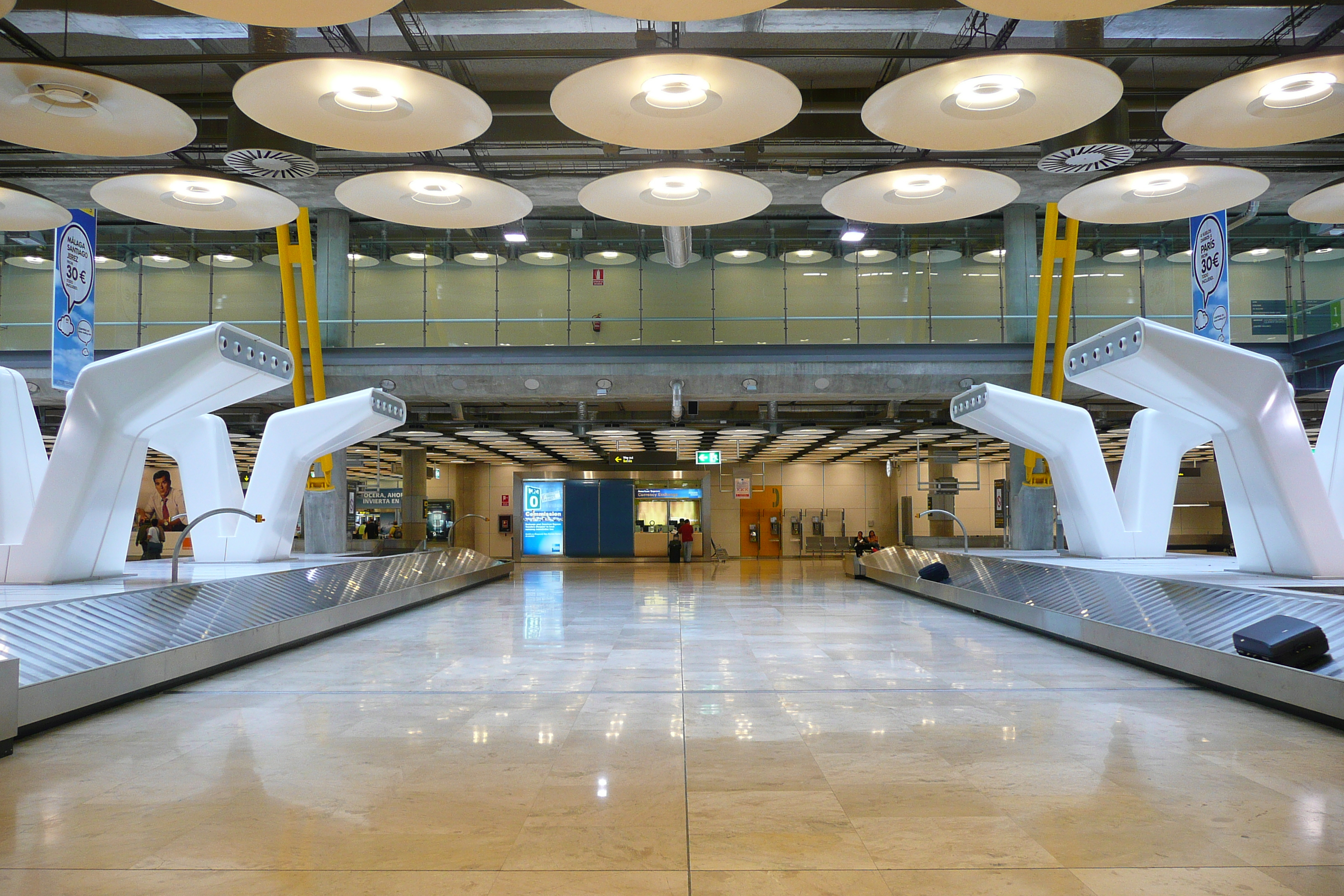 Picture Spain Madrid Barajas Airport 2007-09 74 - Journey Barajas Airport