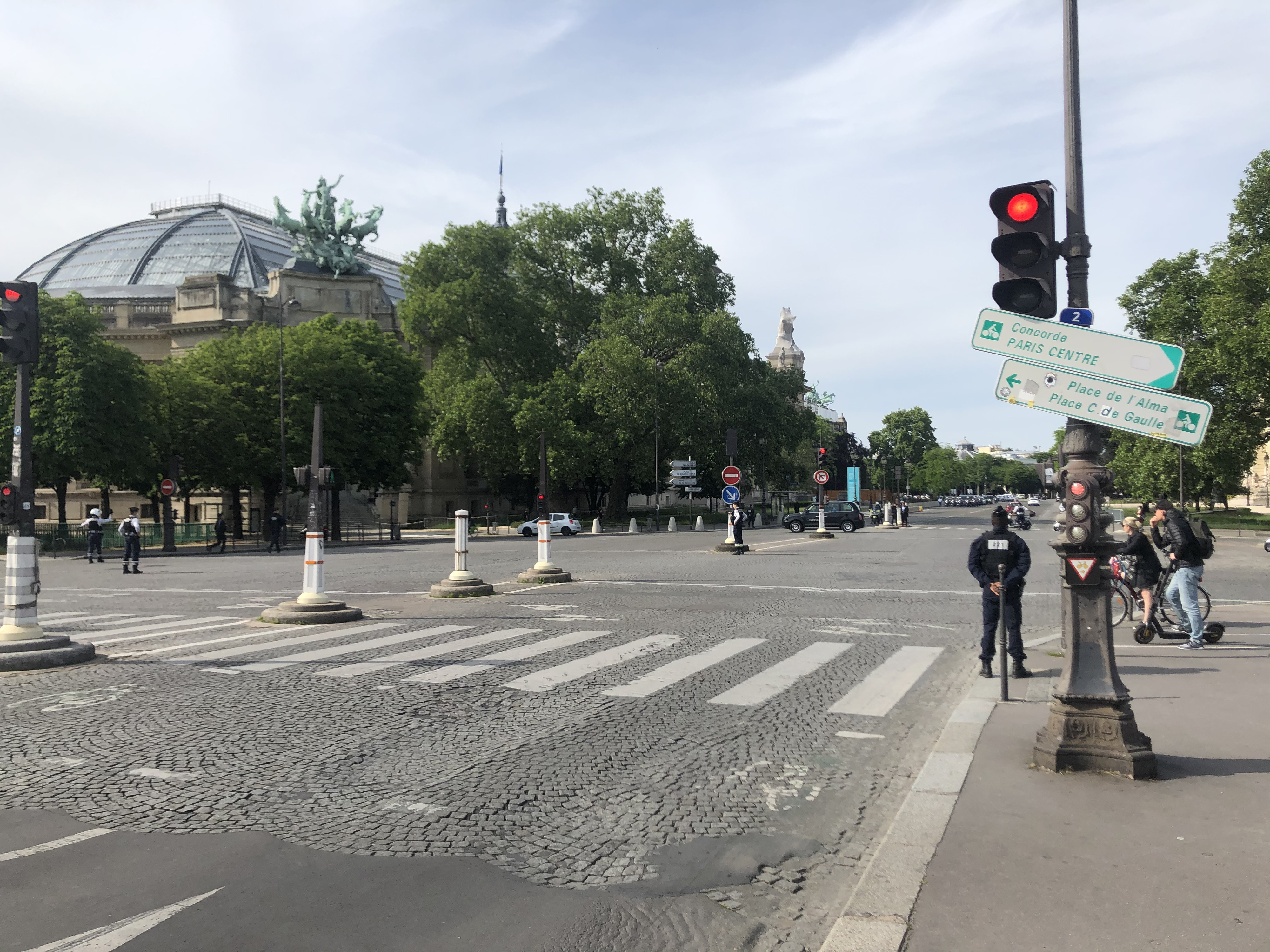 Picture France Paris Alexander III Bridge 2020-06 12 - History Alexander III Bridge