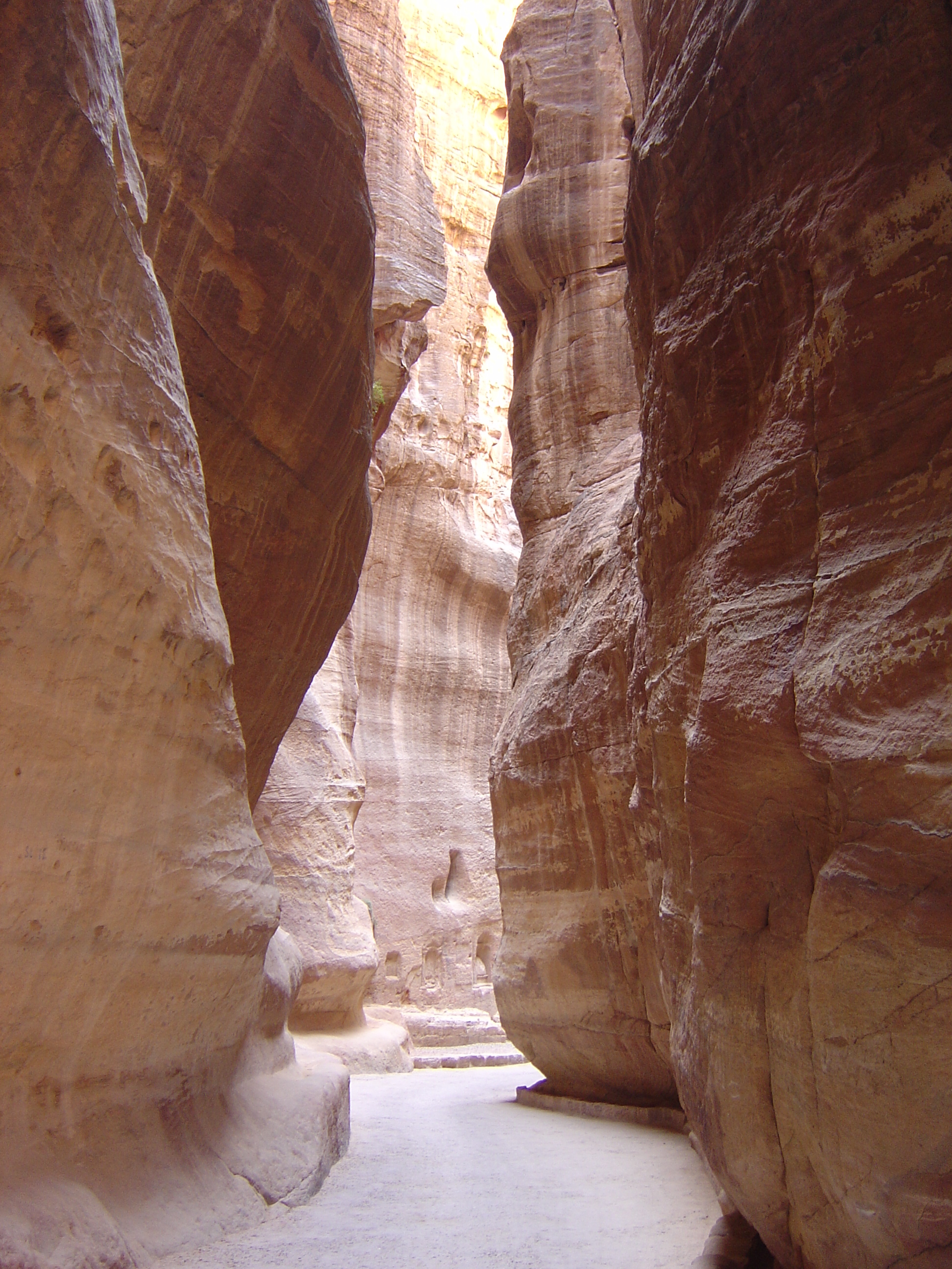 Picture Jordan Petra 2004-10 35 - Tour Petra