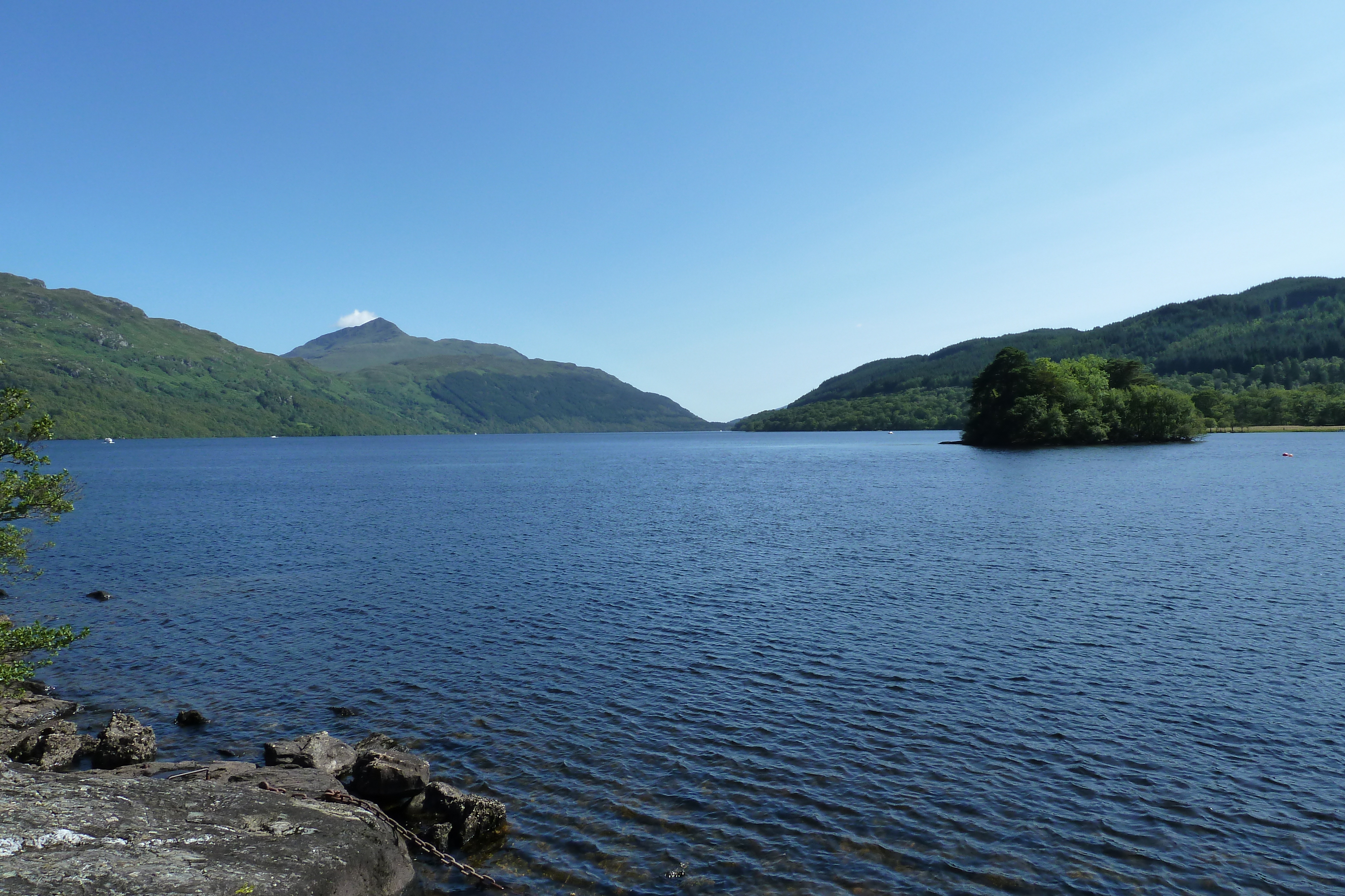 Picture United Kingdom Scotland Loch Linnhe 2011-07 29 - Center Loch Linnhe