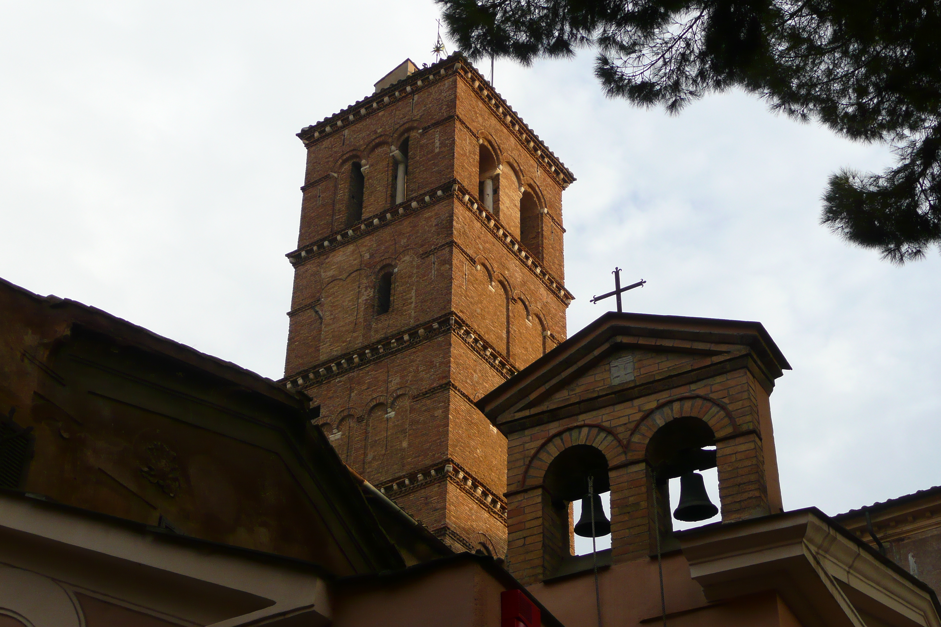 Picture Italy Rome Trastevere 2007-11 1 - Tour Trastevere