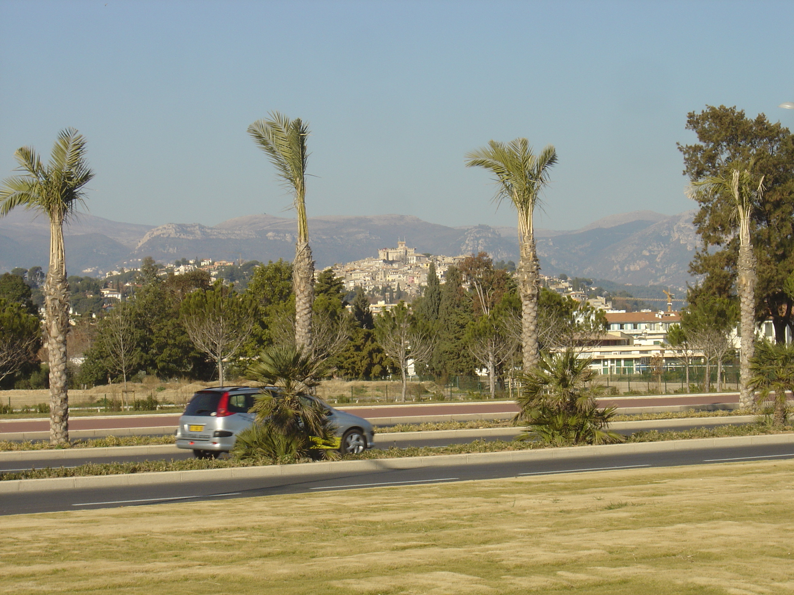 Picture France Cagnes sur Mer 2006-01 27 - Tour Cagnes sur Mer