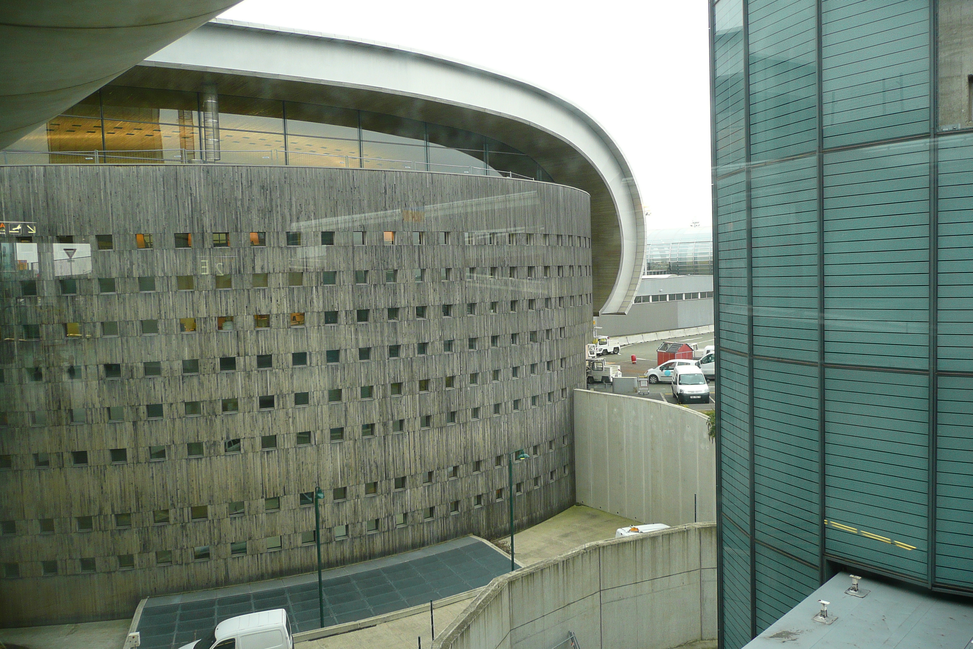 Picture France Paris Charles de Gaulle Airport 2007-11 10 - Tours Paris Charles de Gaulle Airport