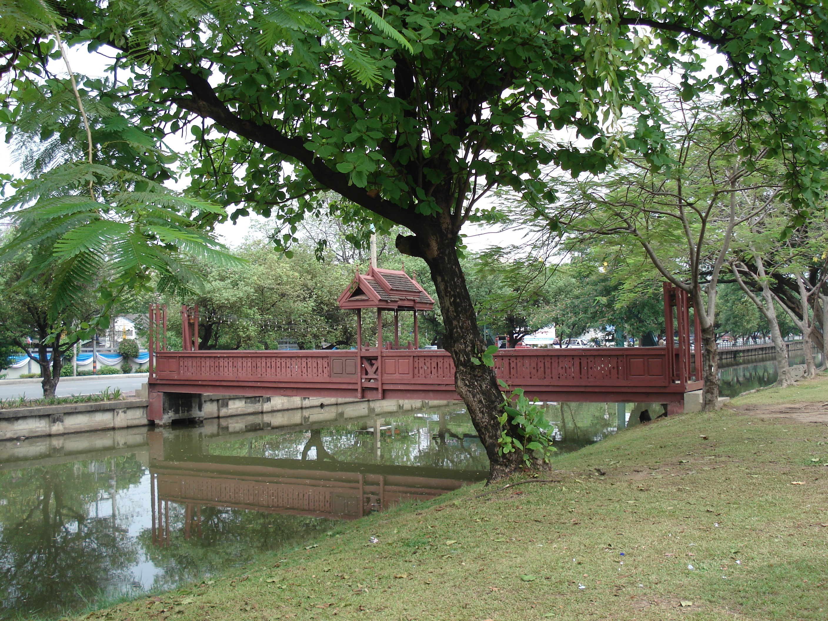 Picture Thailand Chiang Mai Inside Canal Arrak Road(Canal) 2006-04 6 - Recreation Arrak Road(Canal)