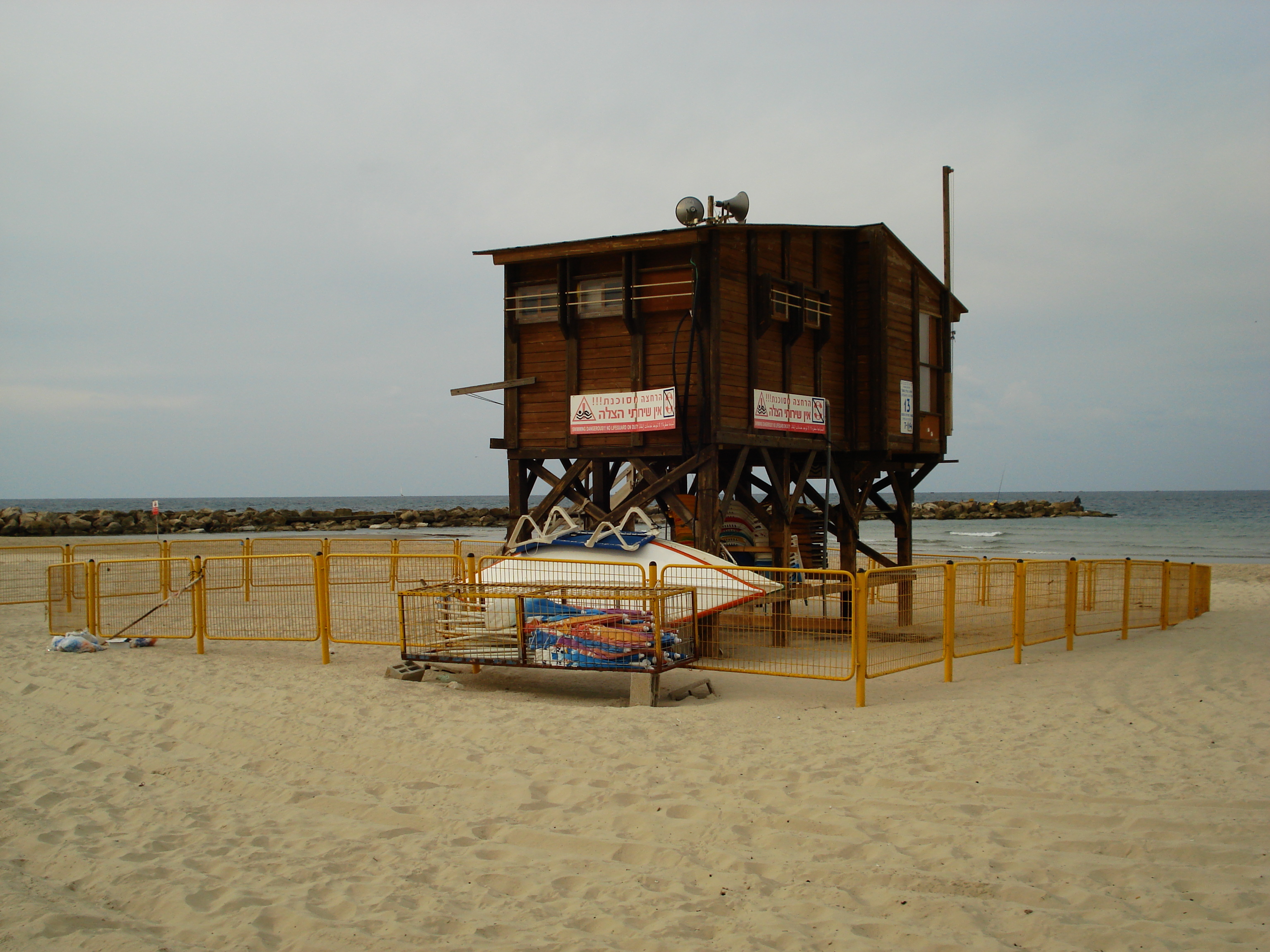 Picture Israel Tel Aviv Tel Aviv Sea Shore 2006-12 141 - Discovery Tel Aviv Sea Shore