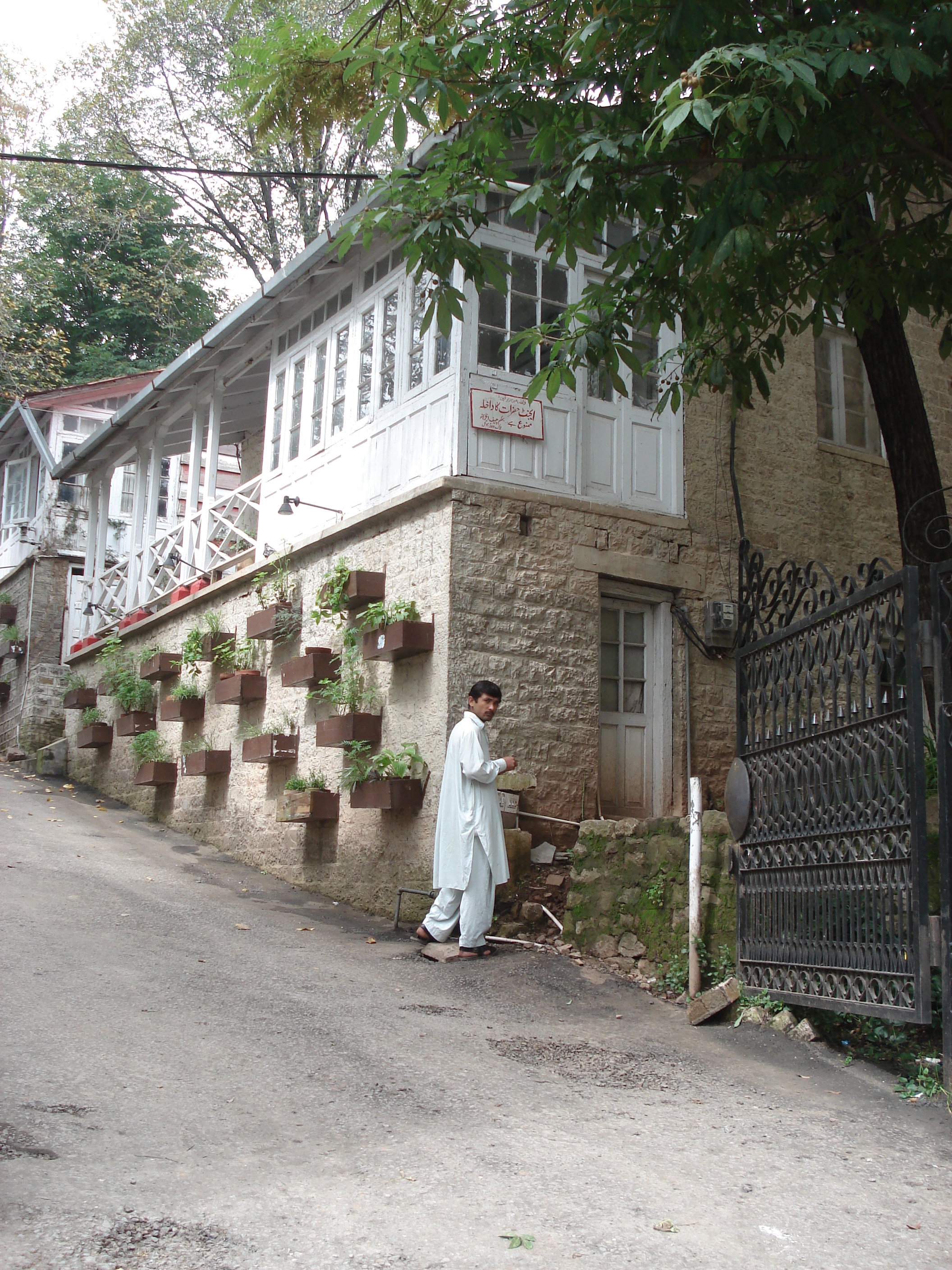 Picture Pakistan Murree 2006-08 64 - Around Murree