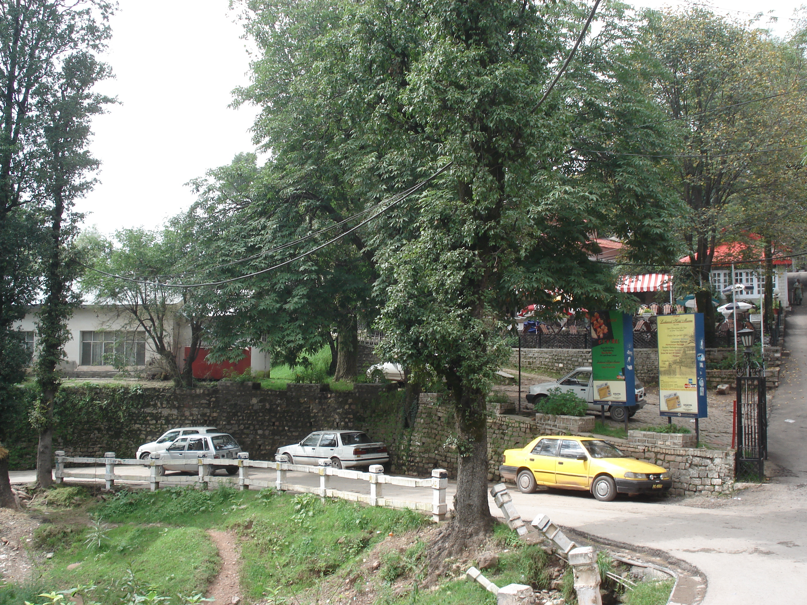 Picture Pakistan Murree 2006-08 67 - Journey Murree