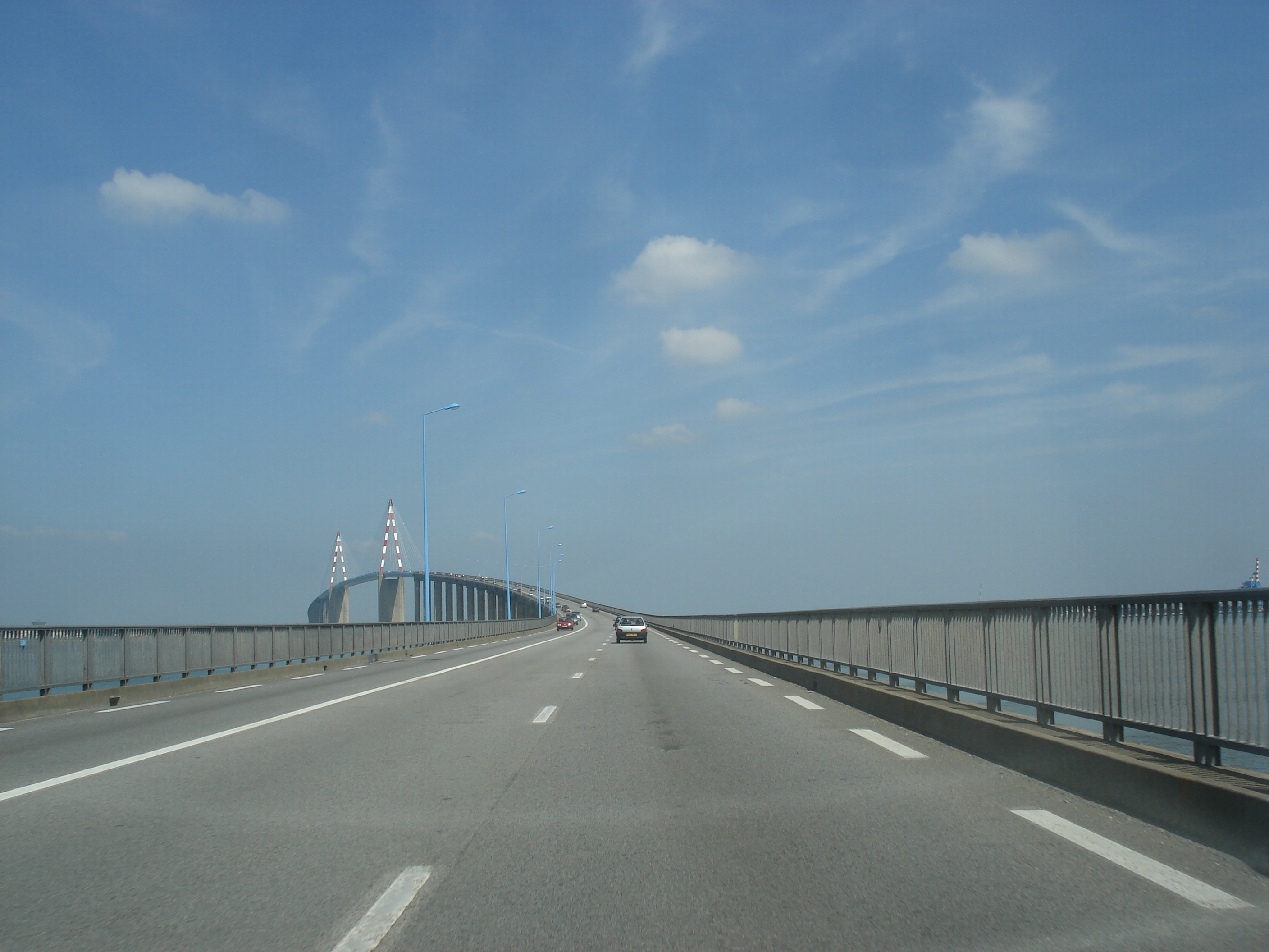 Picture France St Nazaire Bridge 2006-08 0 - Tour St Nazaire Bridge