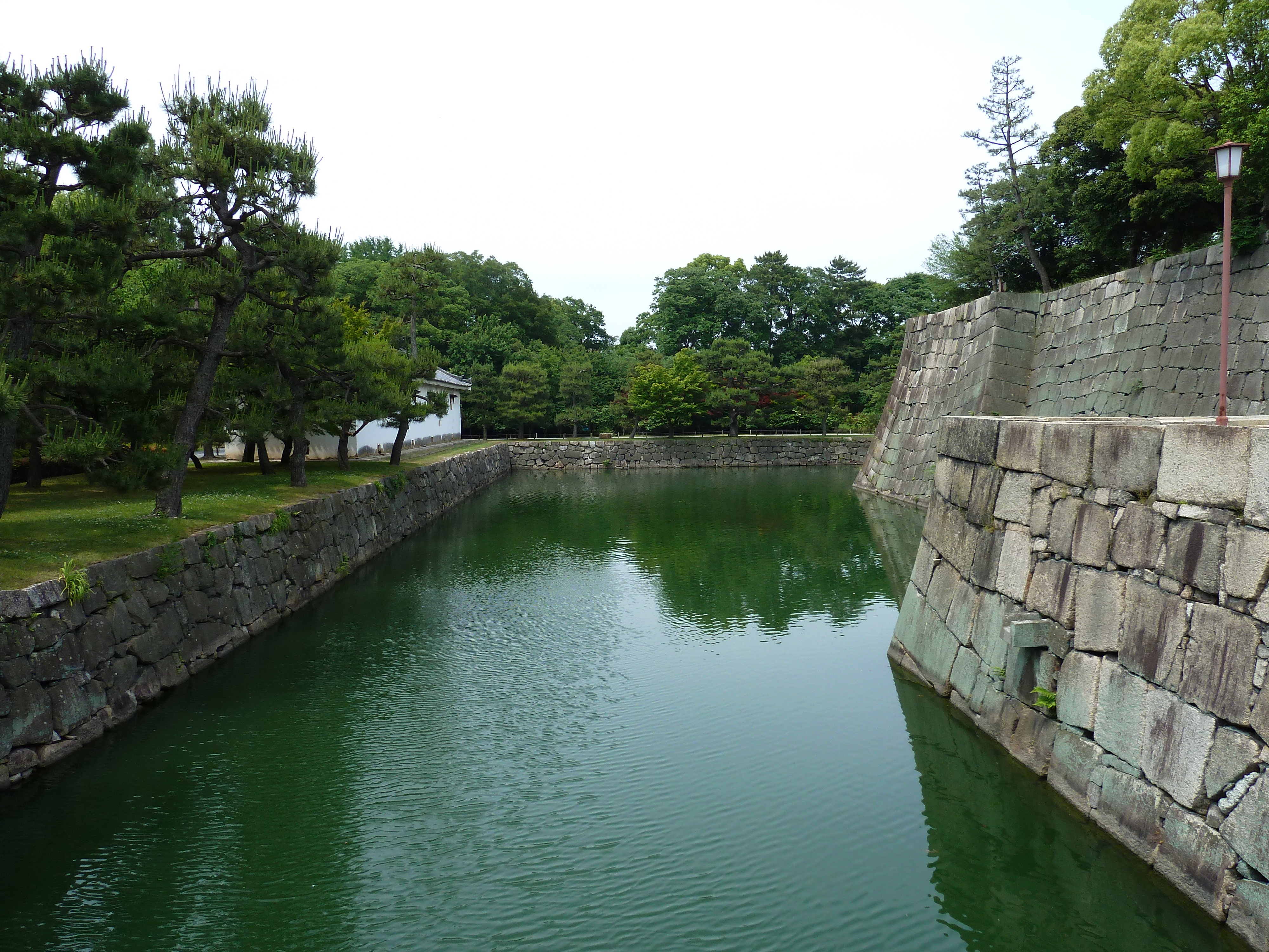 Picture Japan Kyoto Nijo Castle Honmaru Palace 2010-06 20 - Around Honmaru Palace