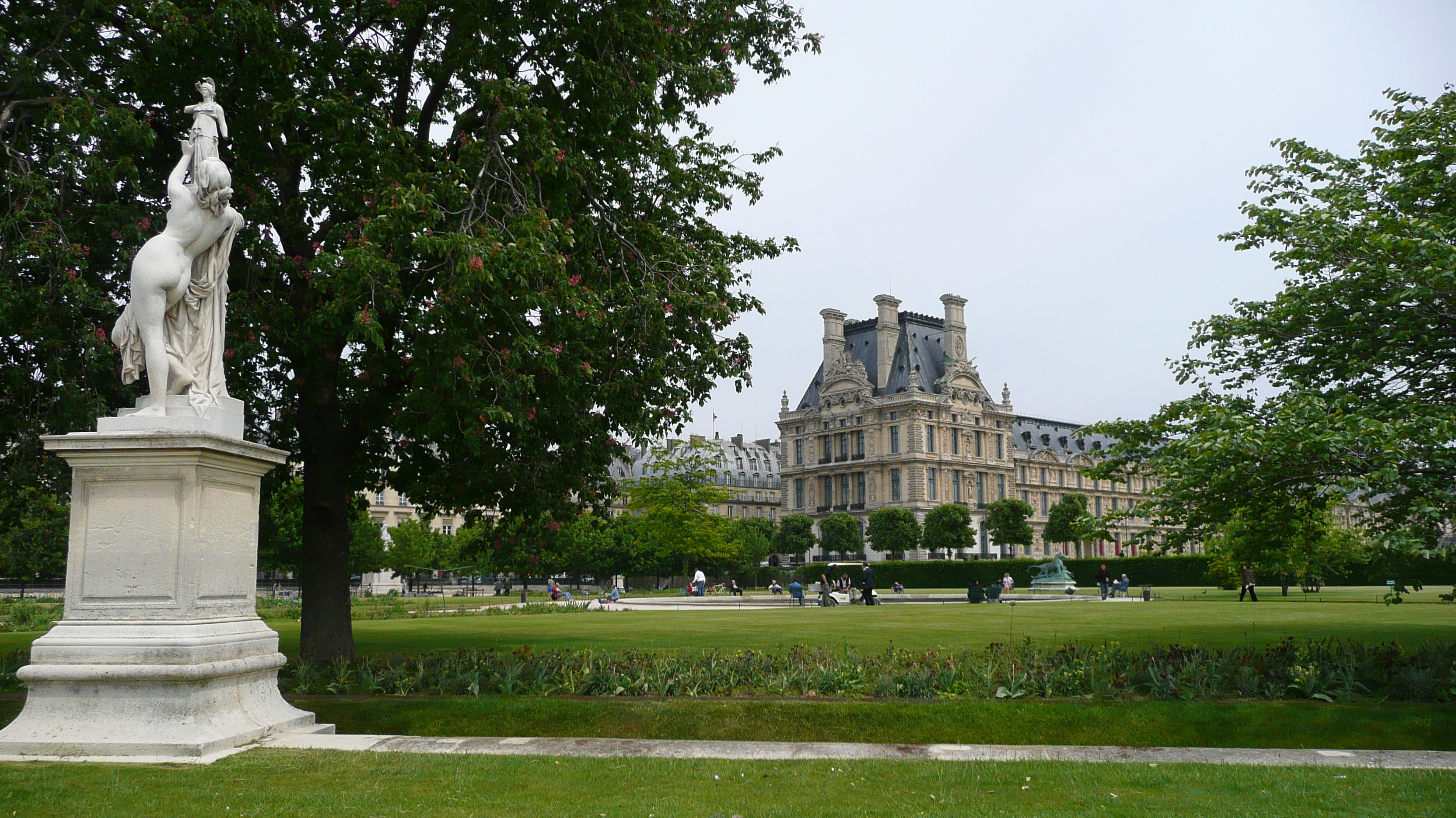 Picture France Paris Garden of Tuileries 2007-05 8 - Journey Garden of Tuileries