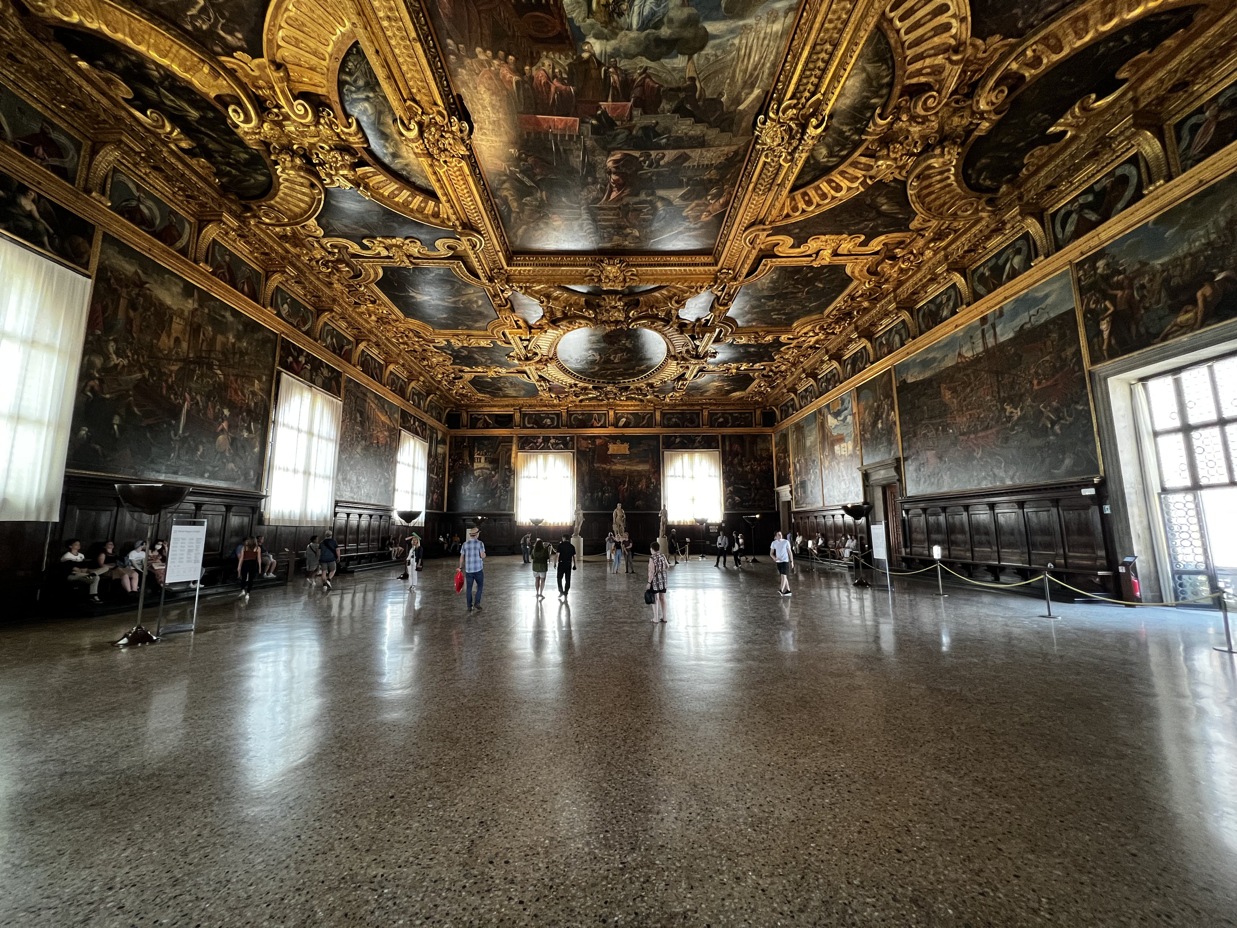 Picture Italy Venice Doge's Palace (Palazzo Ducale) 2022-05 145 - Recreation Doge's Palace (Palazzo Ducale)