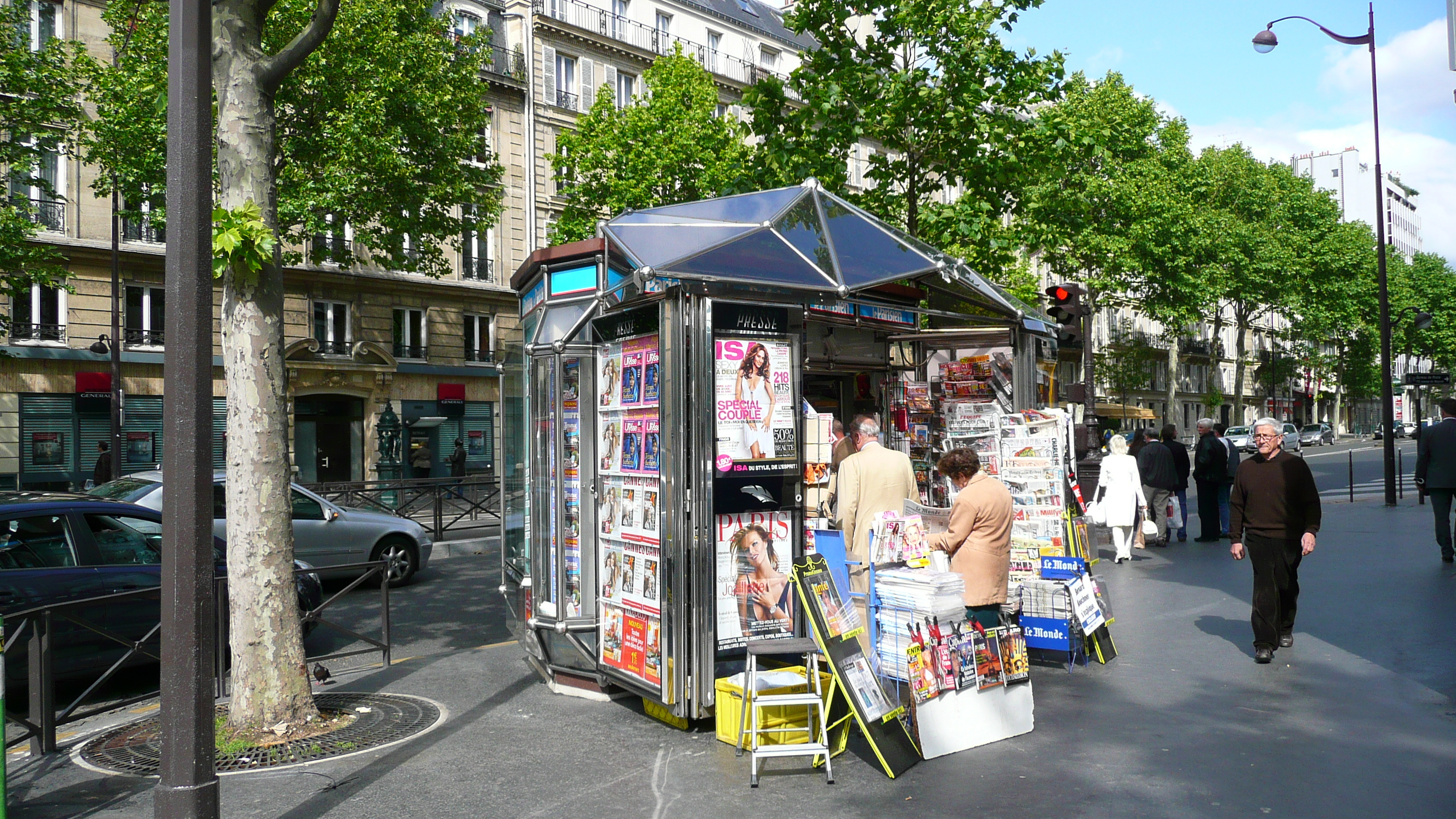 Picture France Paris 17th Arrondissement Place Pereire 2007-05 39 - Journey Place Pereire