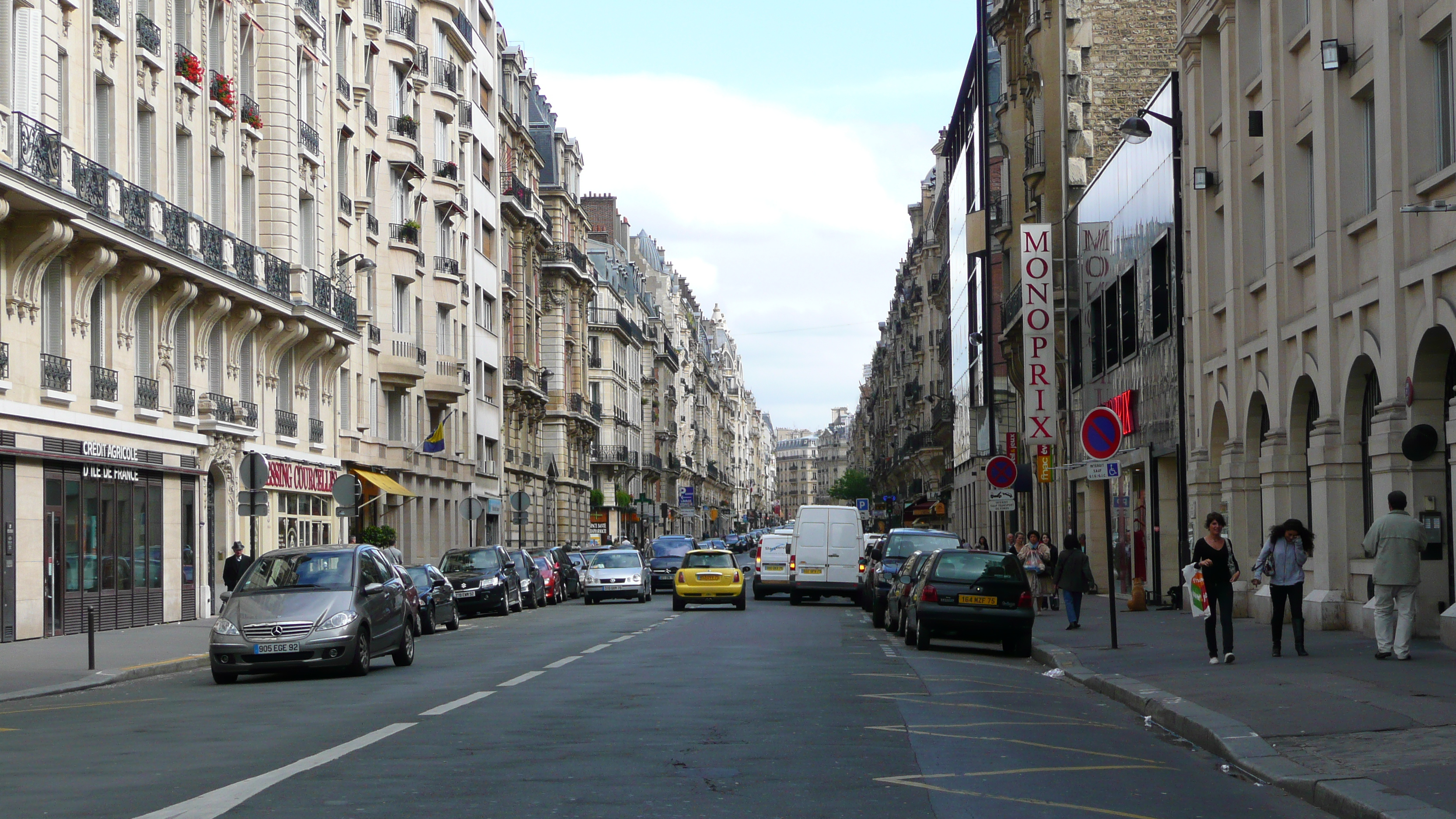 Picture France Paris 17th Arrondissement Place Pereire 2007-05 36 - Center Place Pereire