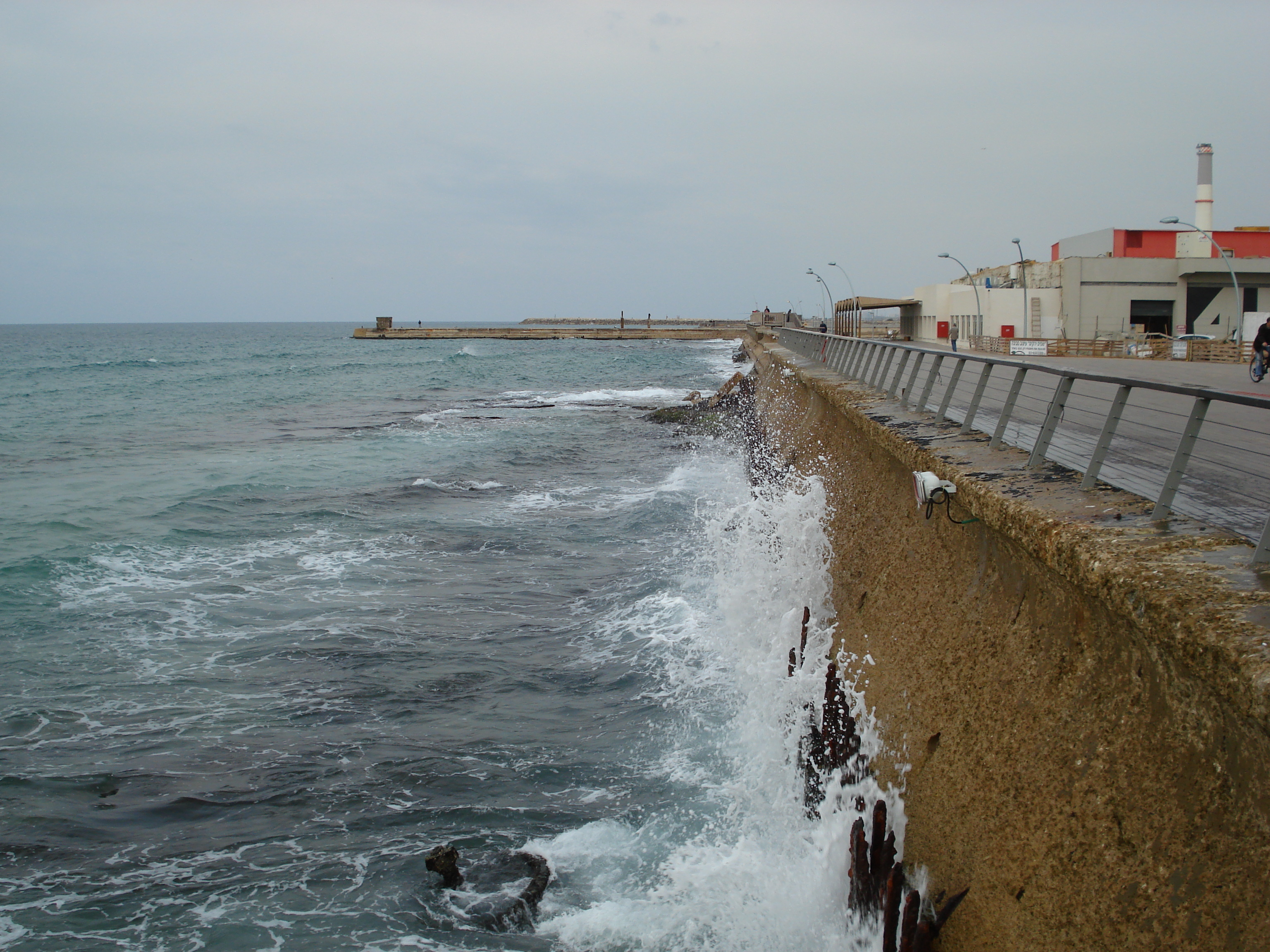 Picture Israel Tel Aviv Tel Aviv Sea Shore 2006-12 231 - Tour Tel Aviv Sea Shore