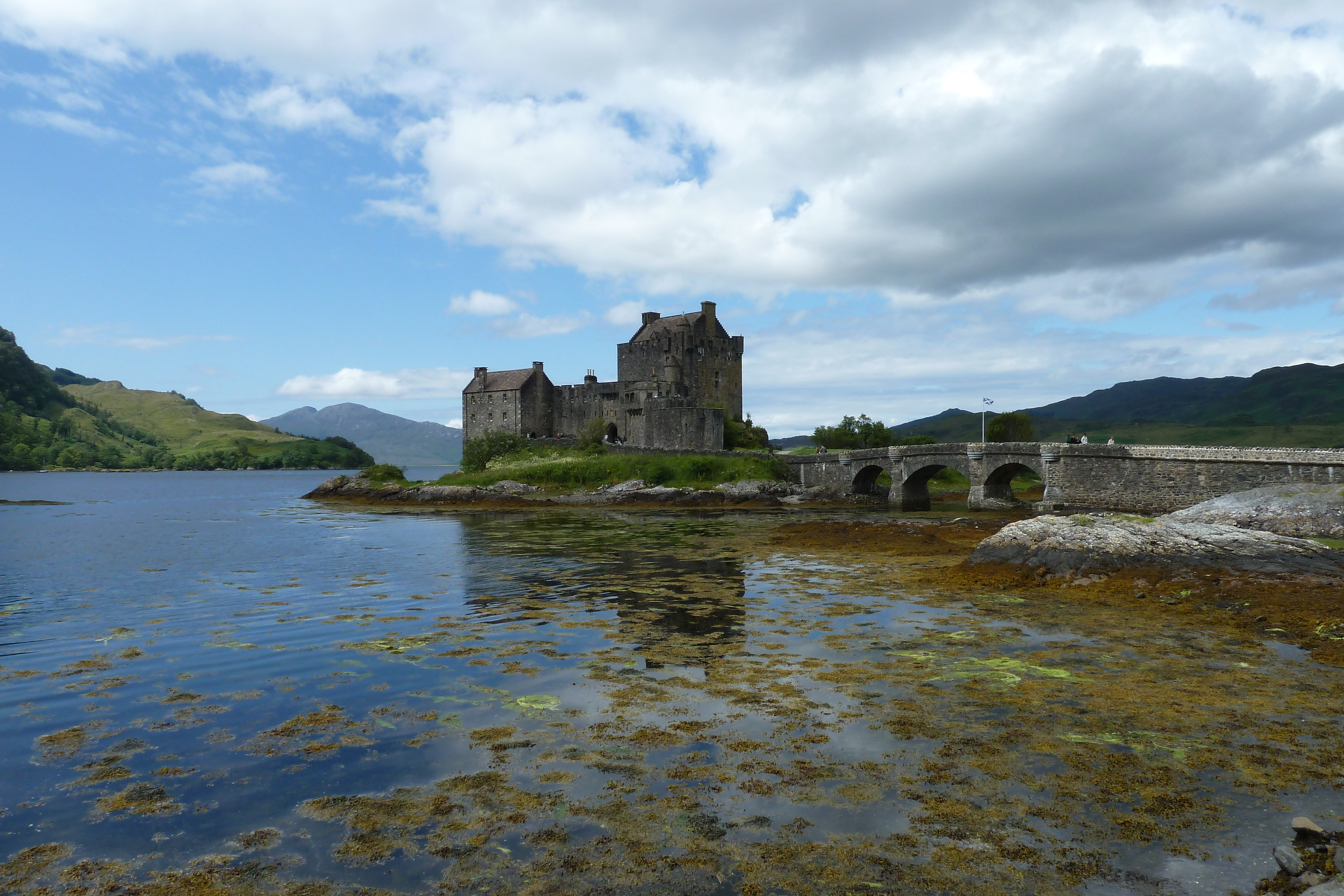 Picture United Kingdom Scotland Eilean Donan Castle 2011-07 23 - Tour Eilean Donan Castle